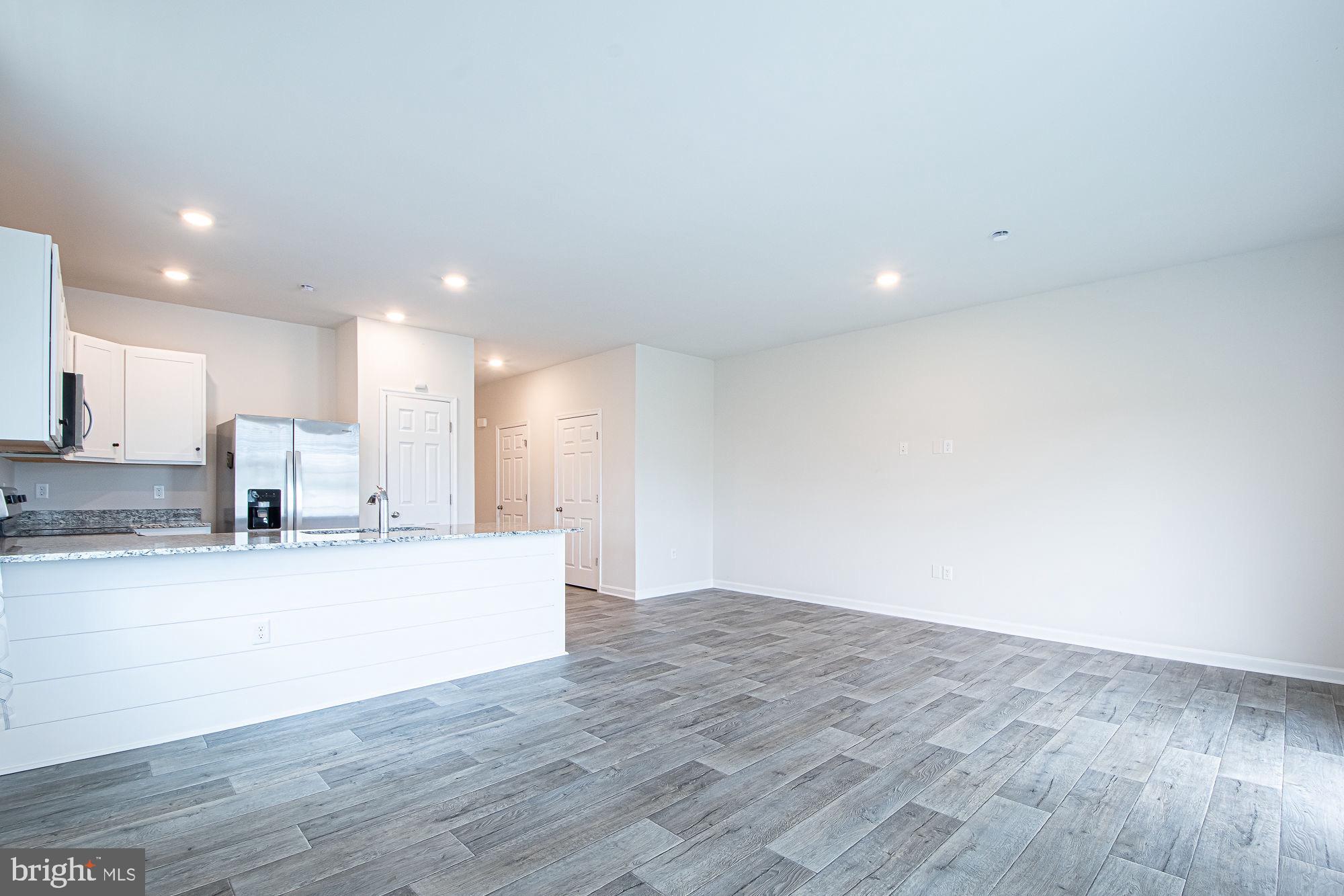 LURAY LANDING - Residential