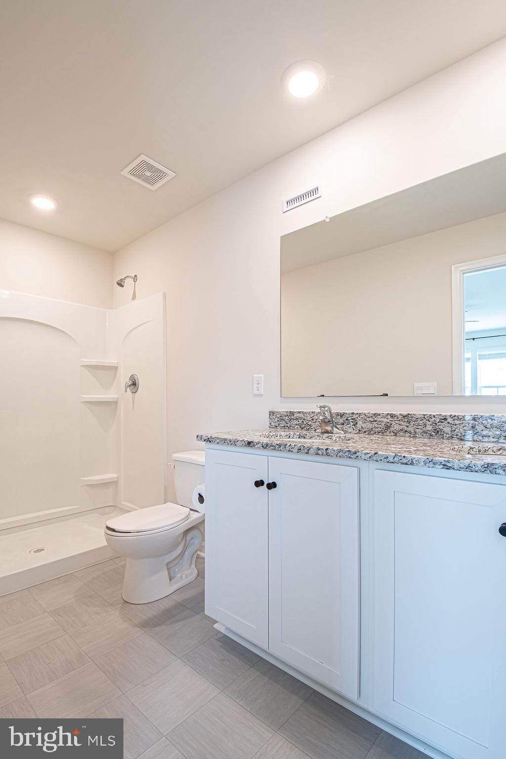 LURAY LANDING - Residential