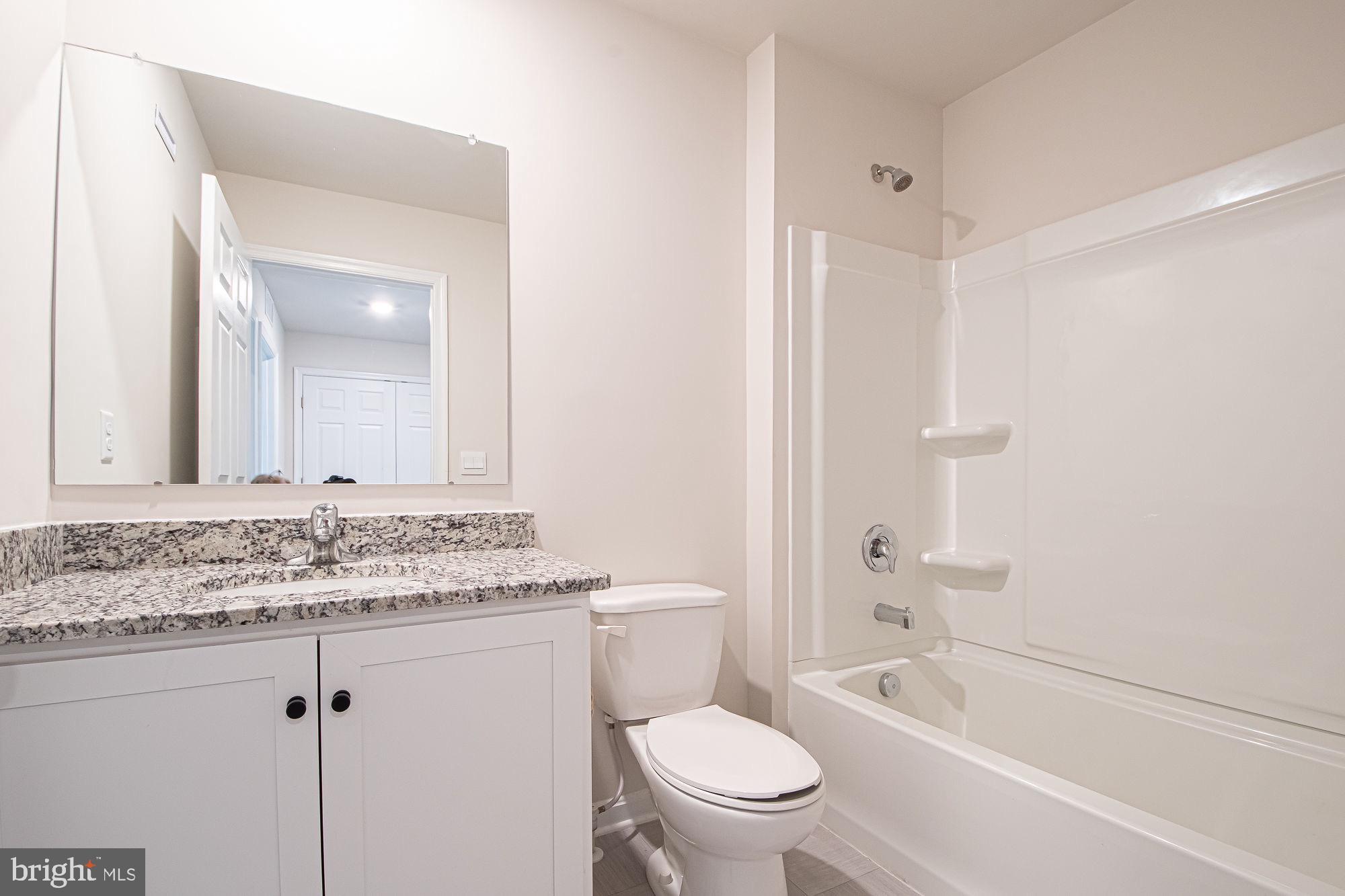 LURAY LANDING - Residential