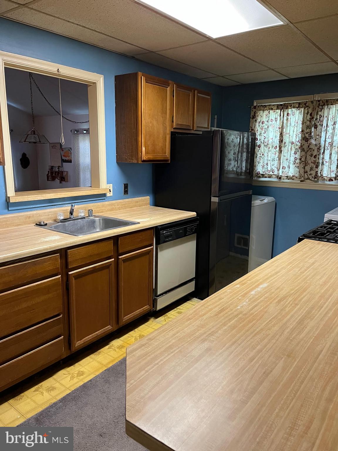 FAIRLAWN-LAUREL - Residential