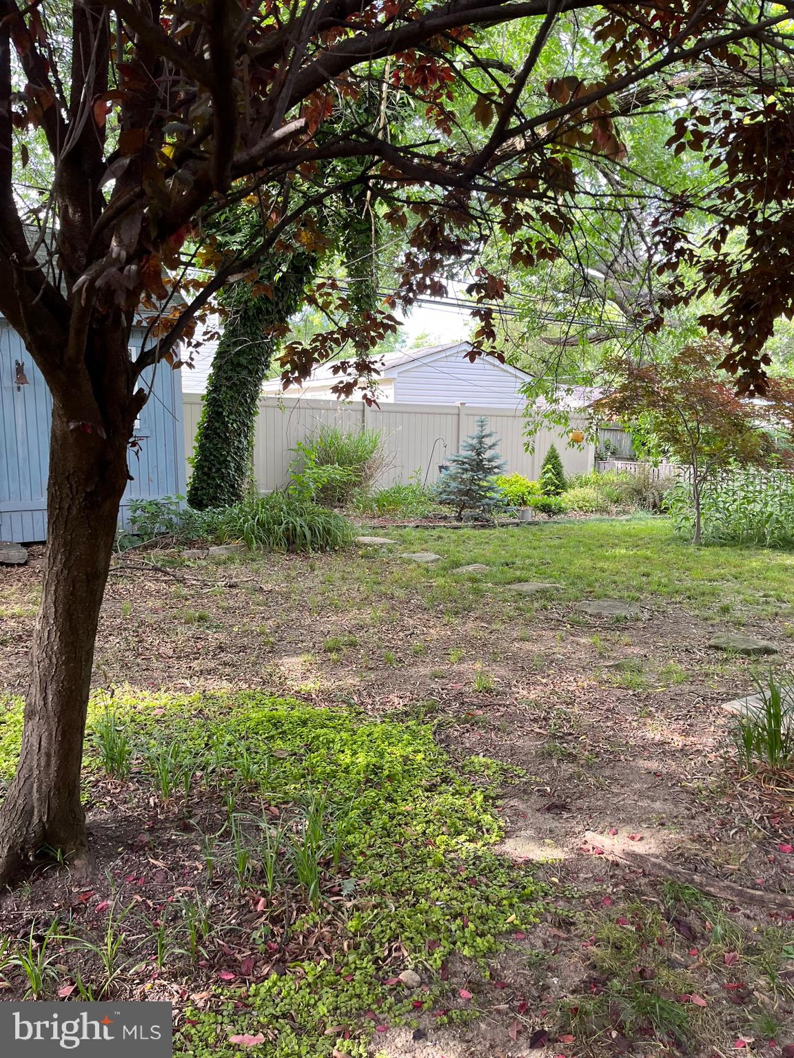 FAIRLAWN-LAUREL - Residential