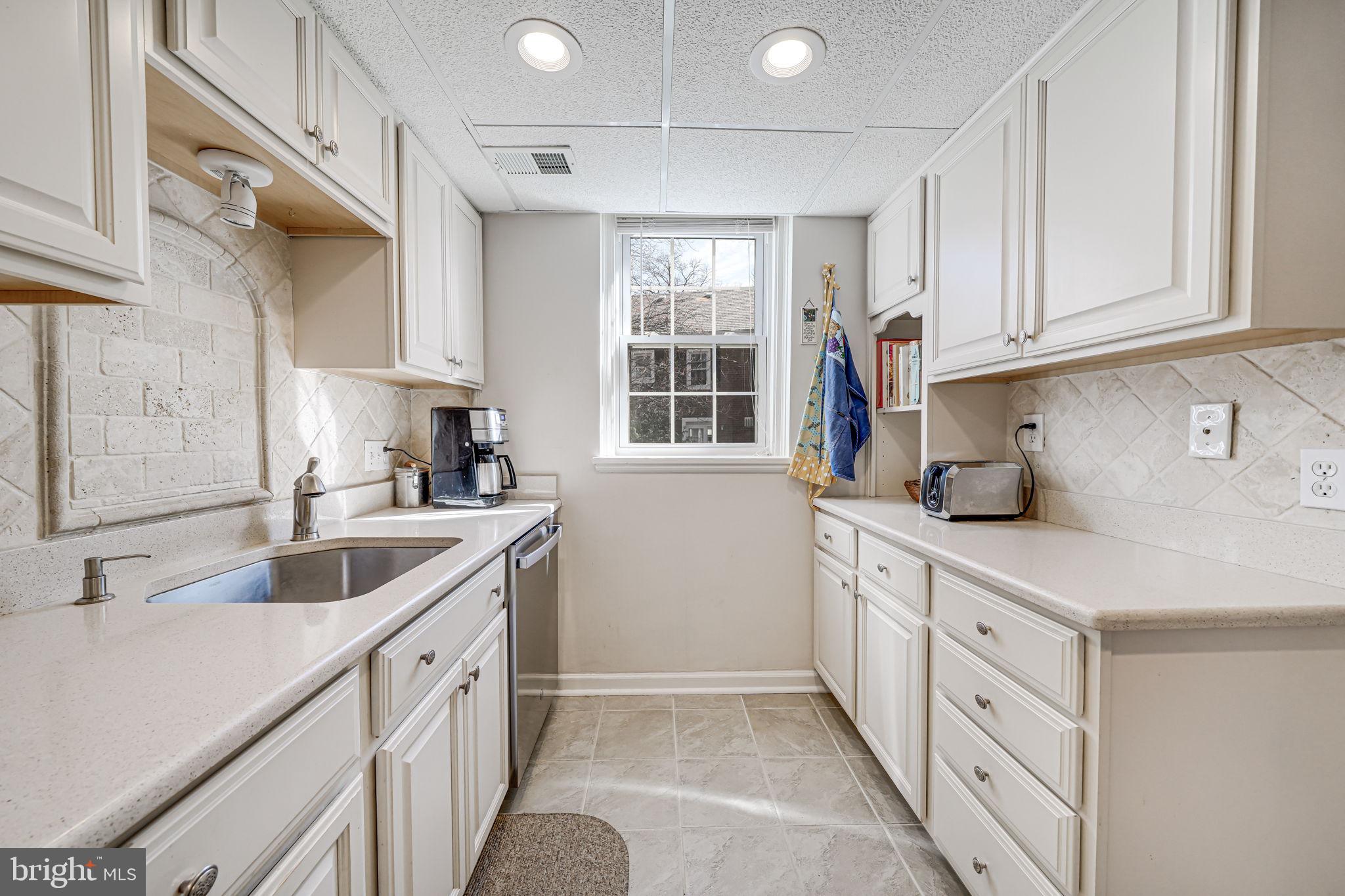 FAIRLINGTON VILLAGES - Residential