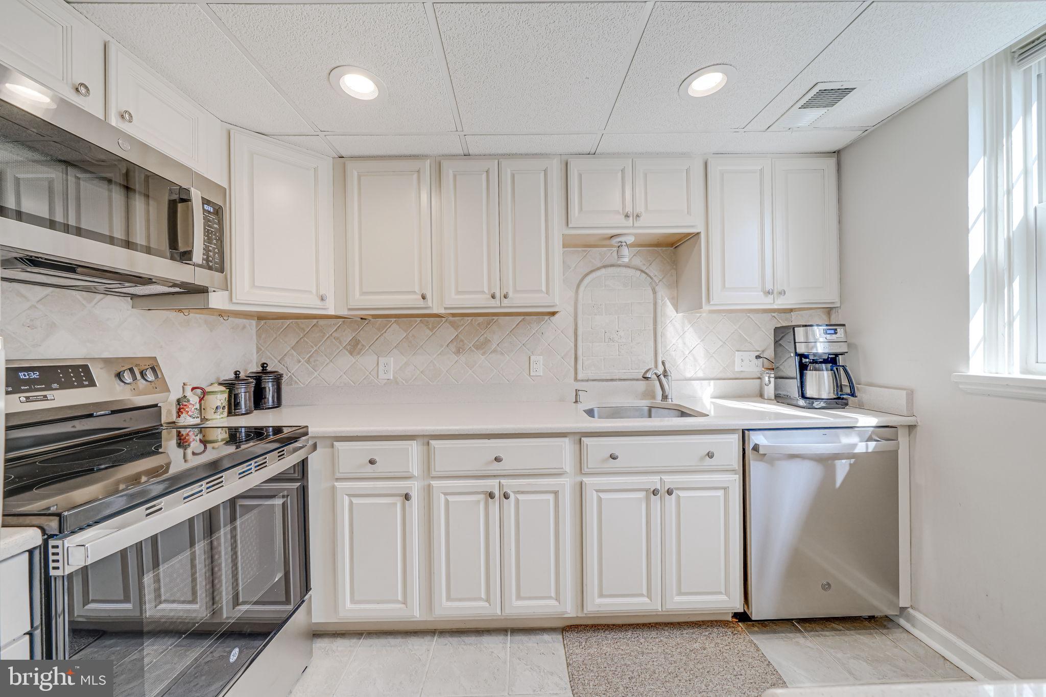 FAIRLINGTON VILLAGES - Residential