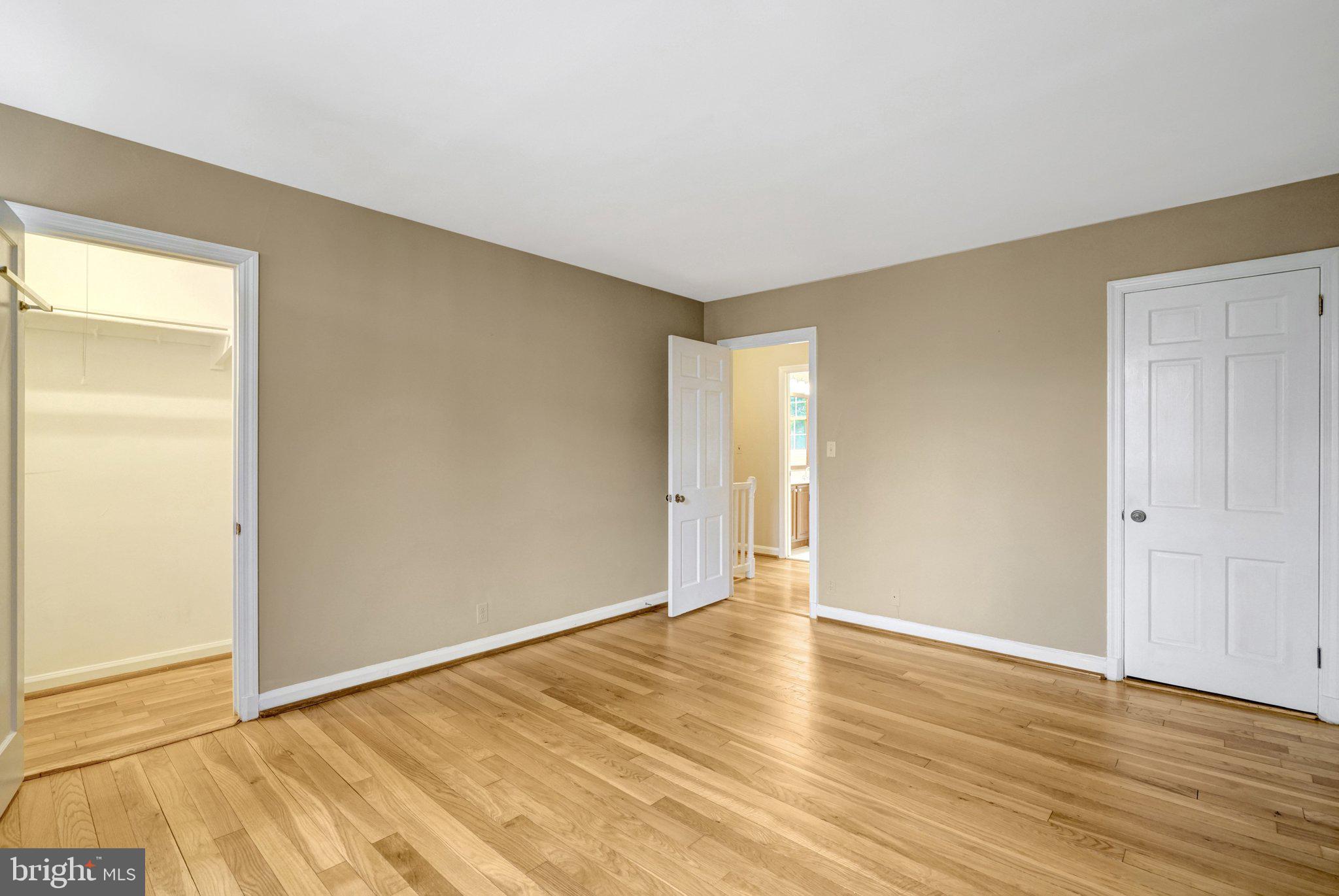 FAIRLINGTON GLEN - Residential