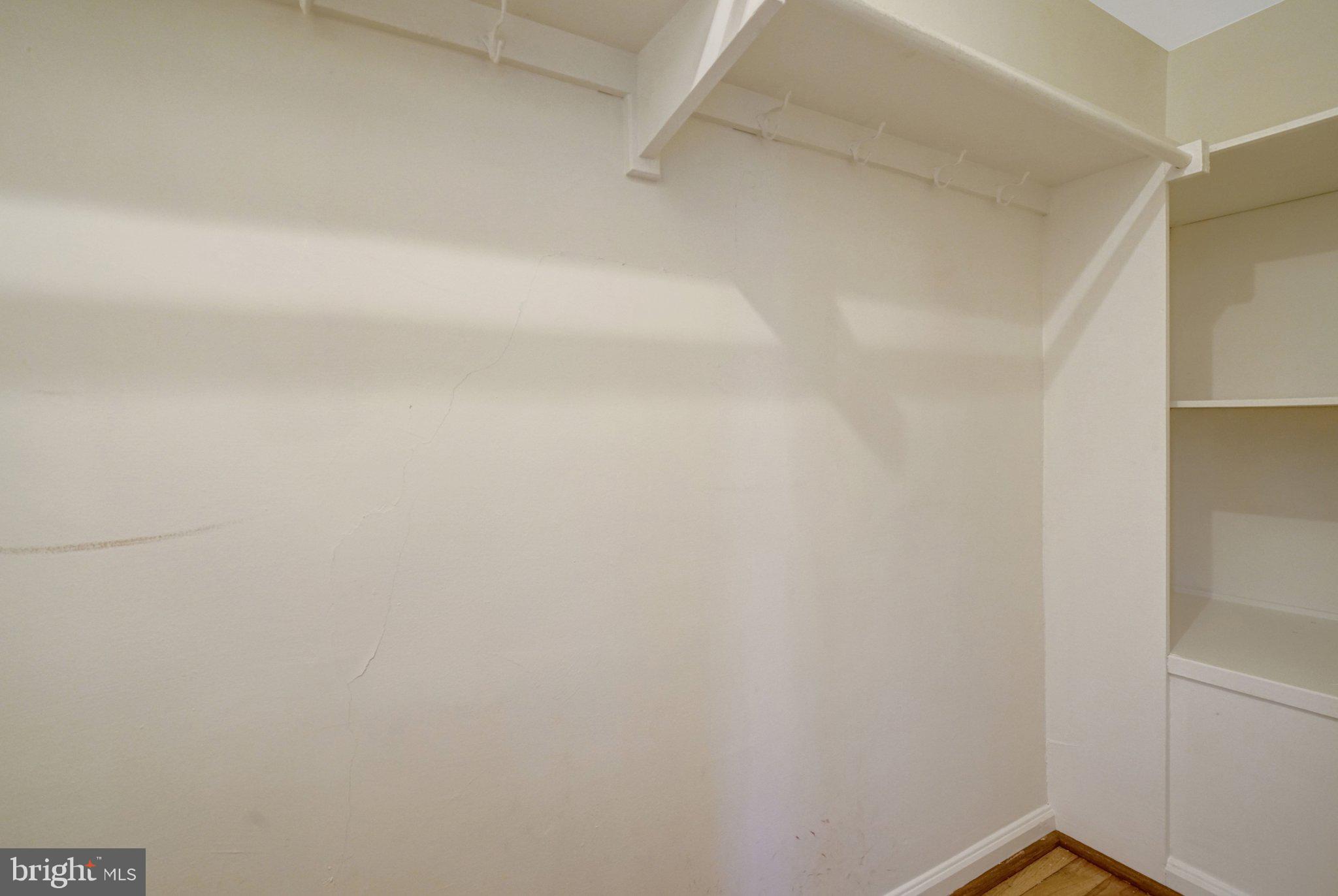 FAIRLINGTON GLEN - Residential