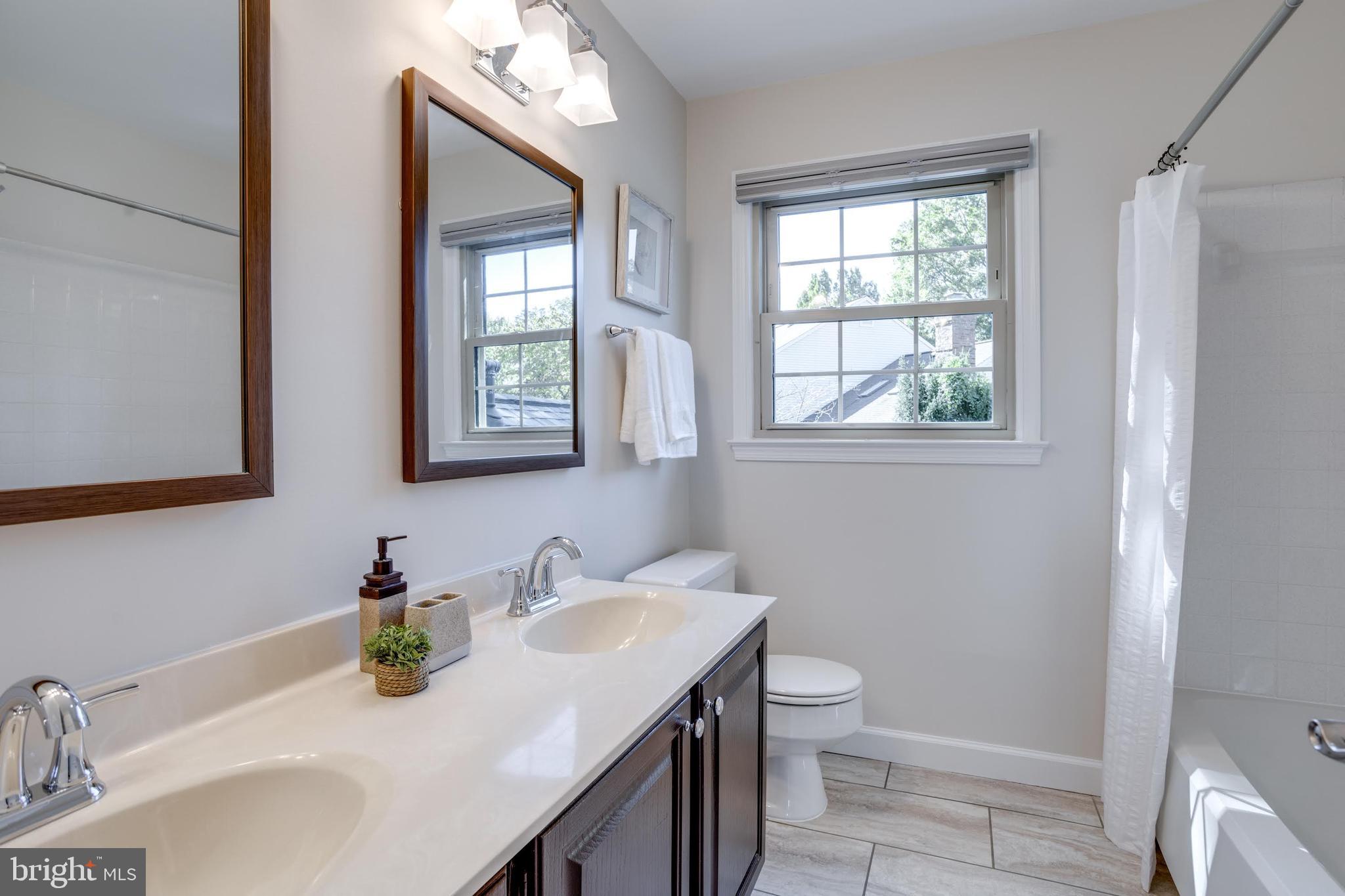 GREENWOOD ESTATES - Residential