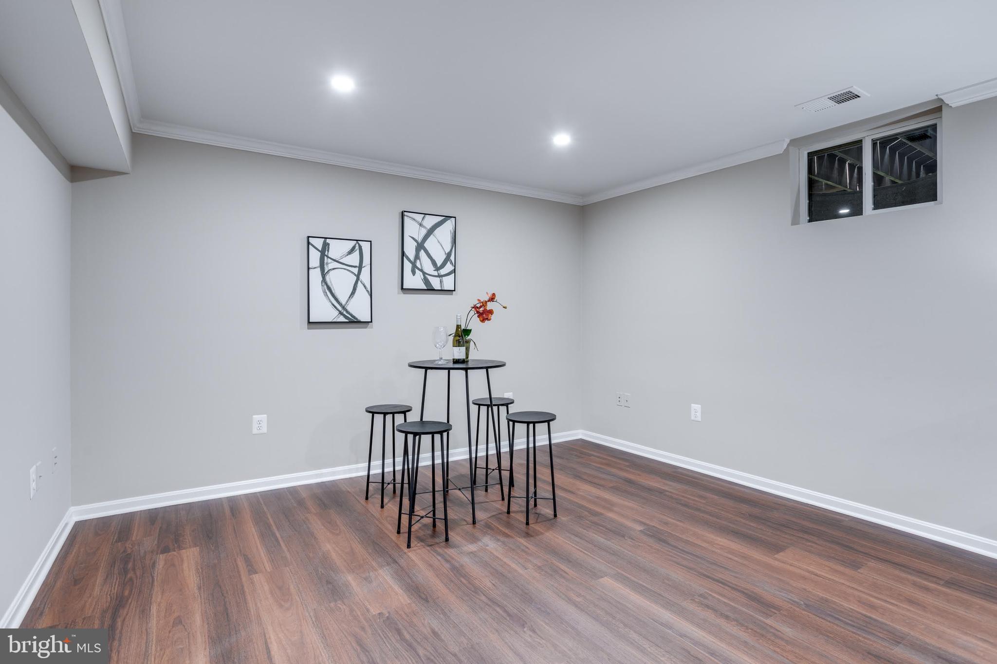 GREENWOOD ESTATES - Residential