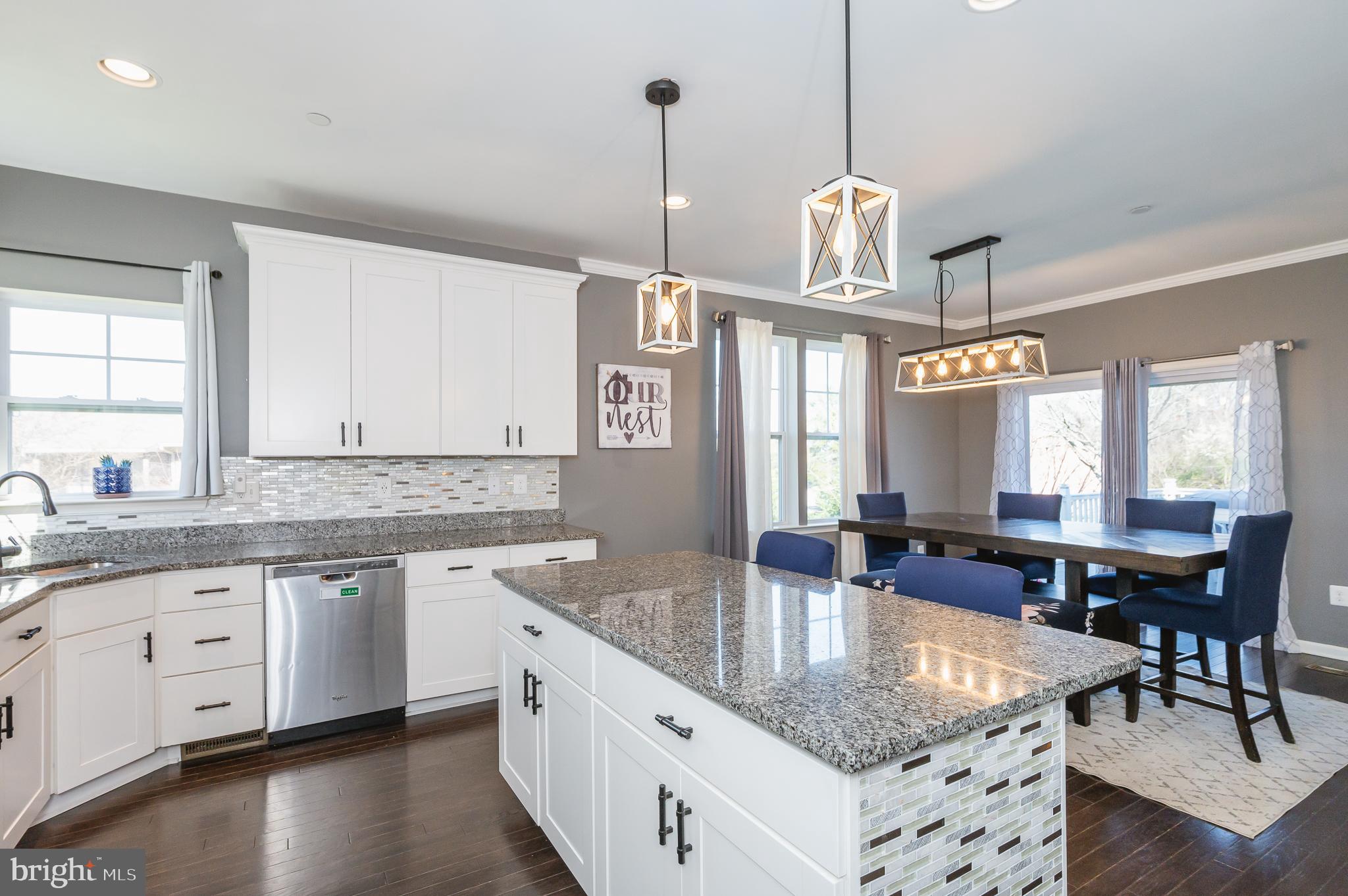 WHISPERING PINES - Residential