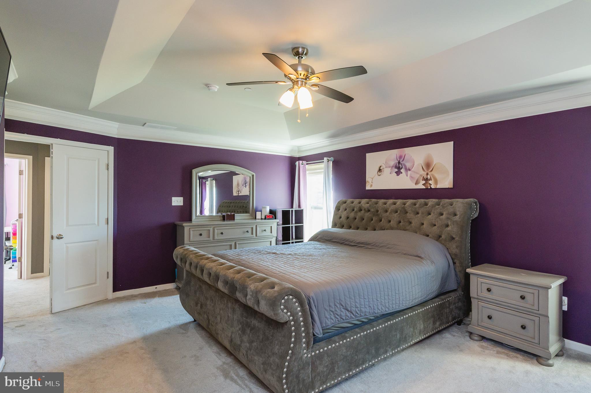 WHISPERING PINES - Residential