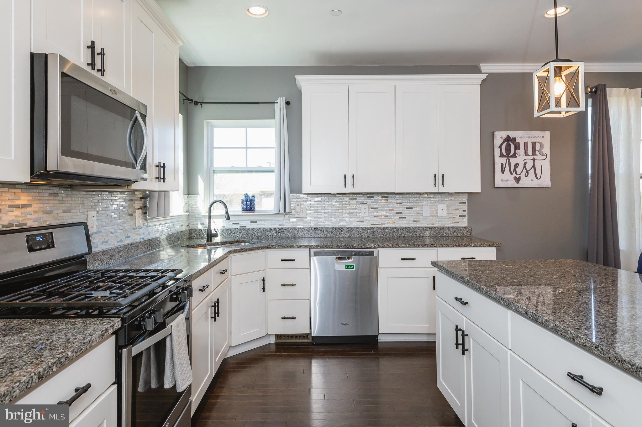 WHISPERING PINES - Residential