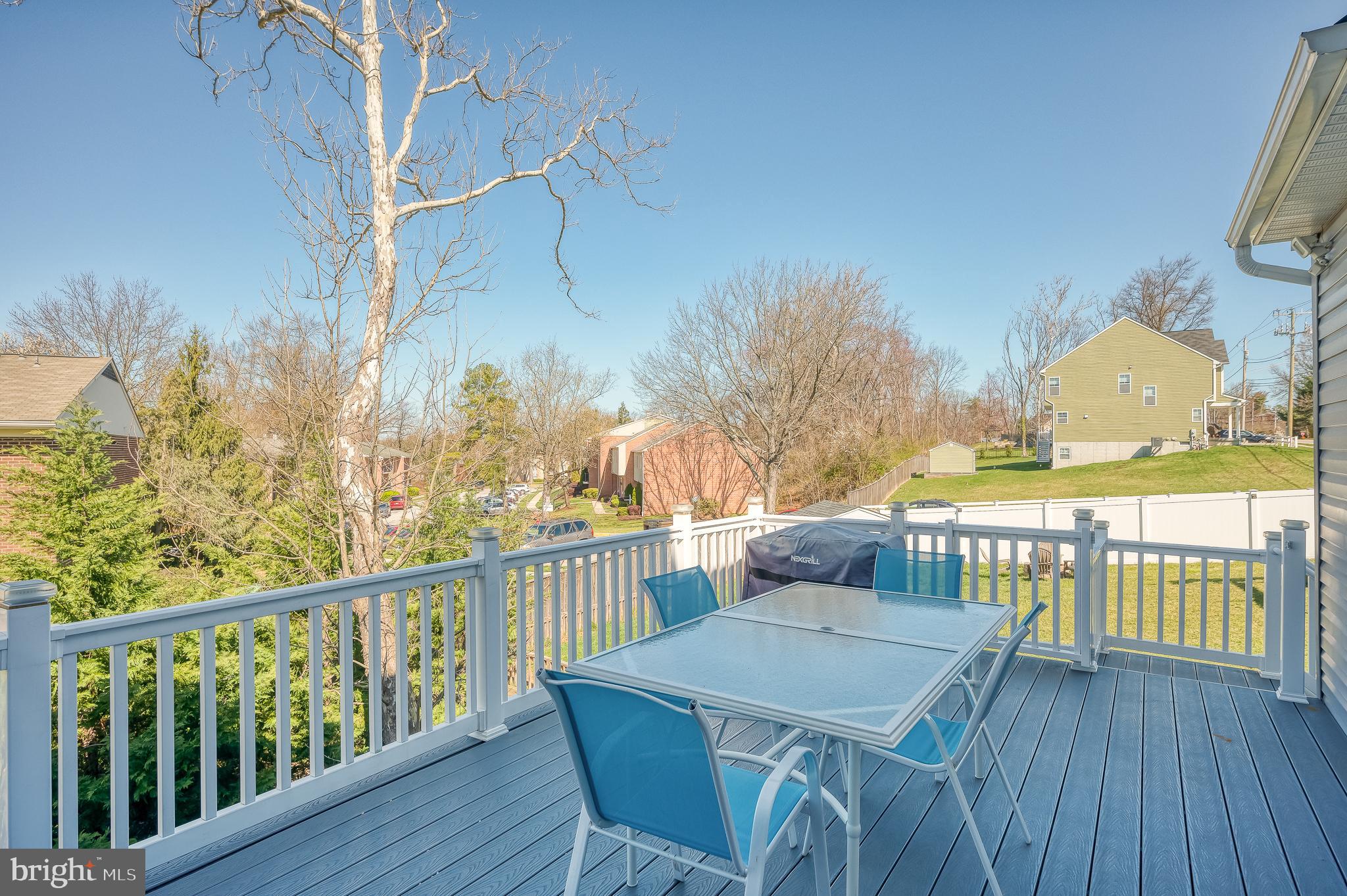 WHISPERING PINES - Residential