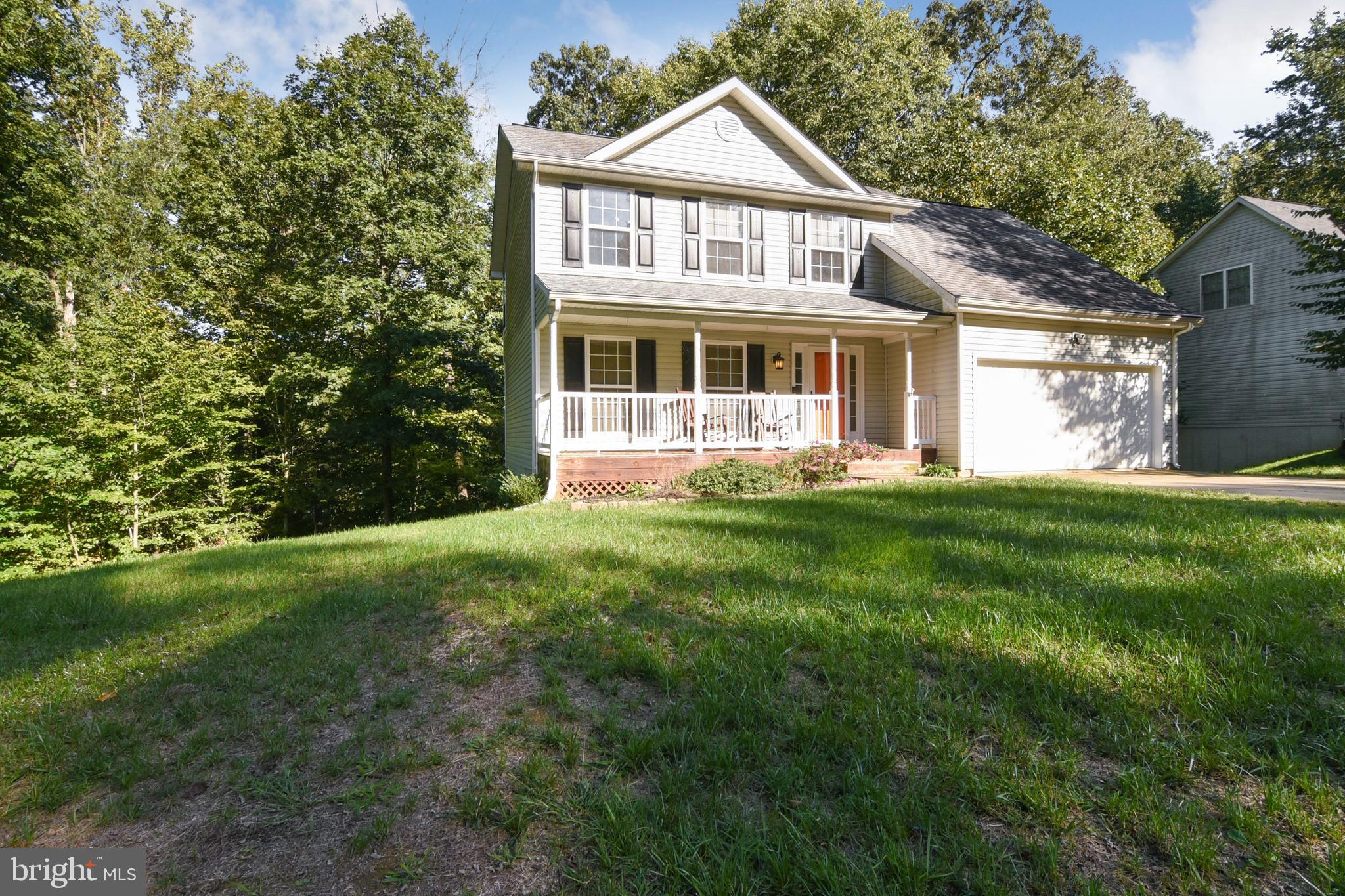 PRESIDENTIAL LAKES - Residential