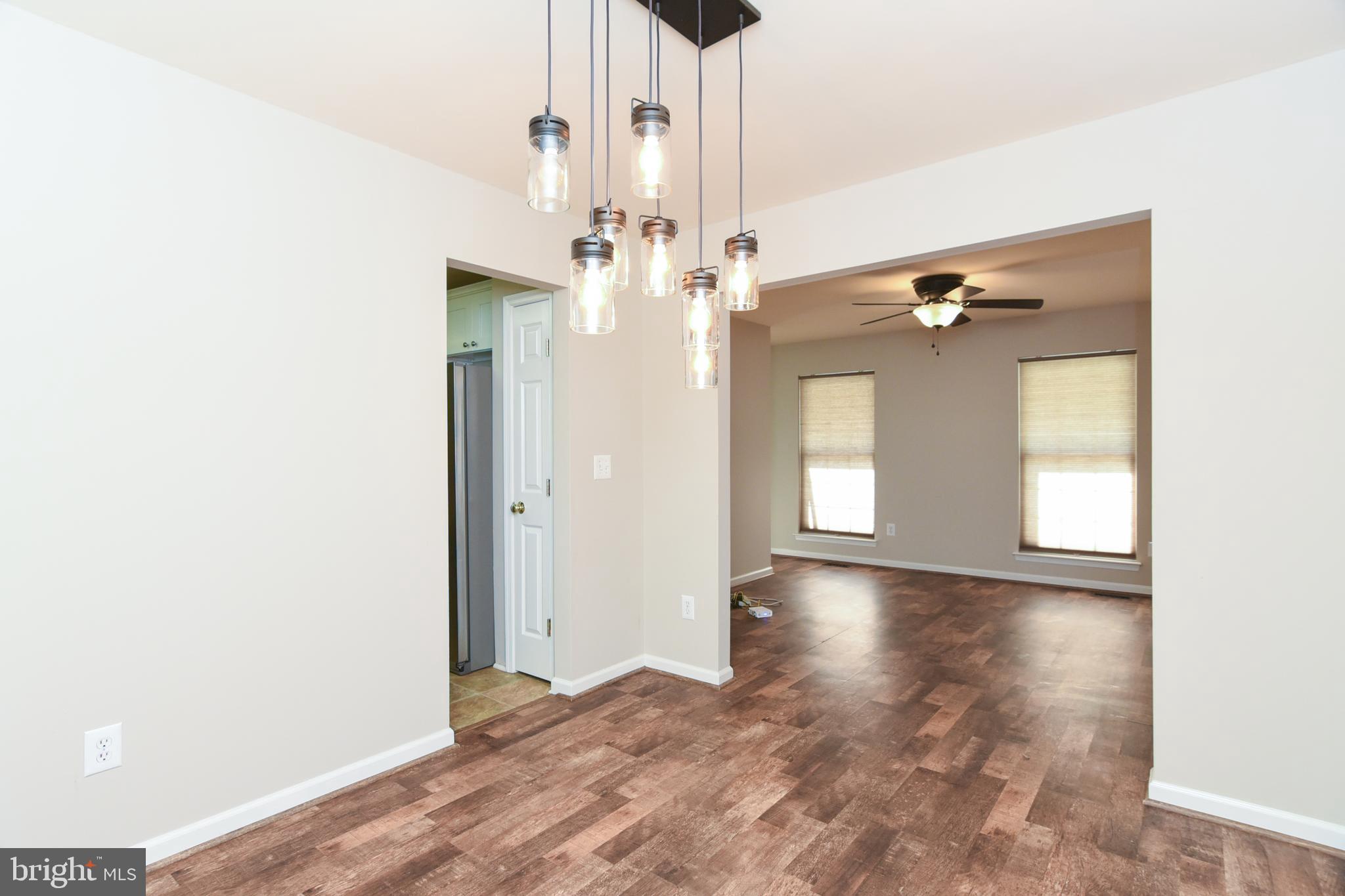 PRESIDENTIAL LAKES - Residential