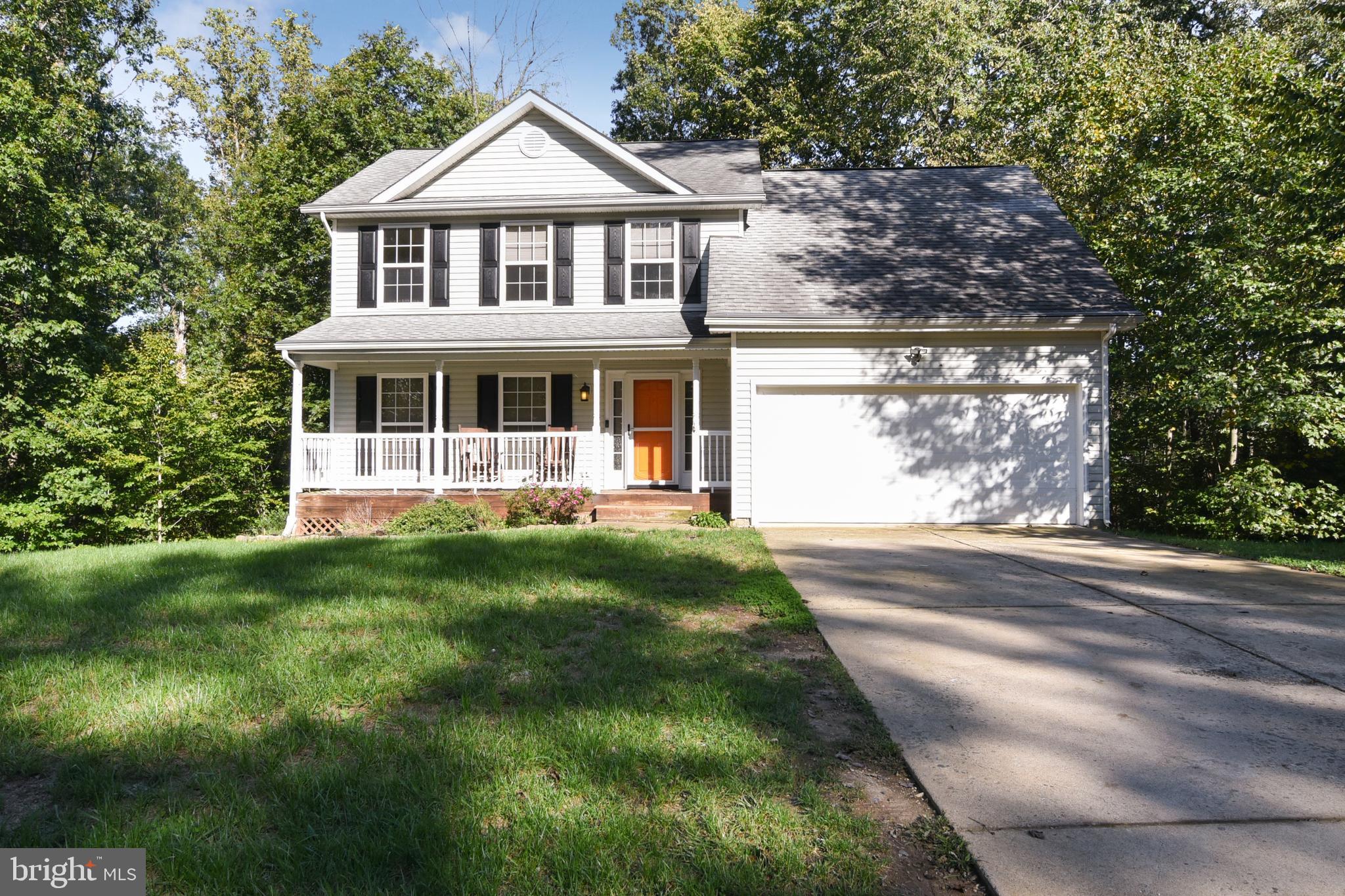 PRESIDENTIAL LAKES - Residential