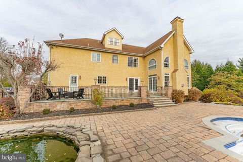listing image 72