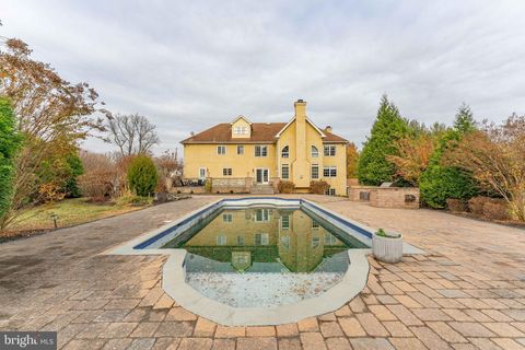 listing image 75