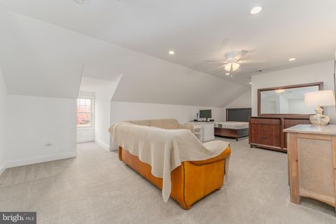 listing image 52