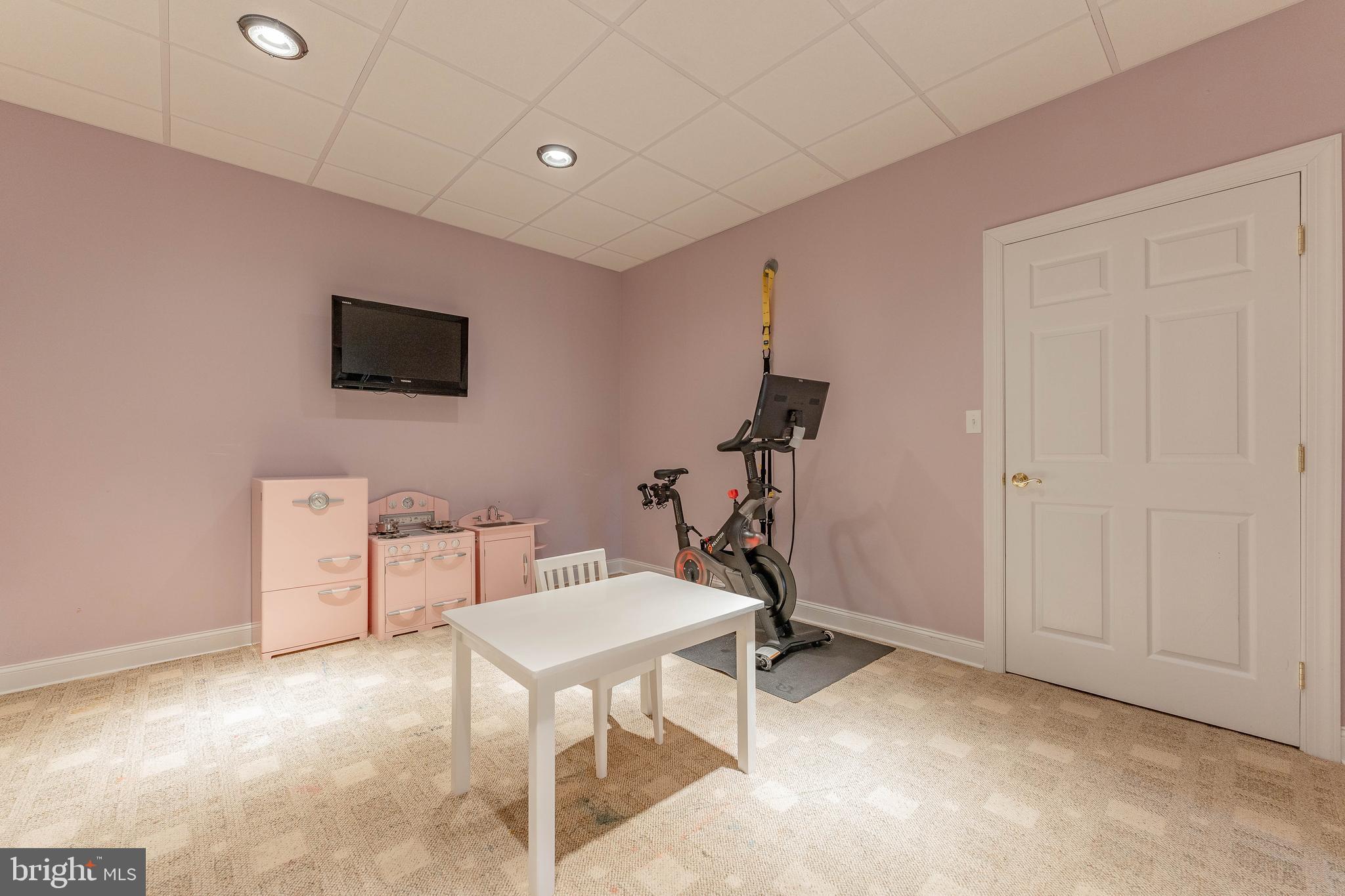 OLD FORGE ESTATES - Residential