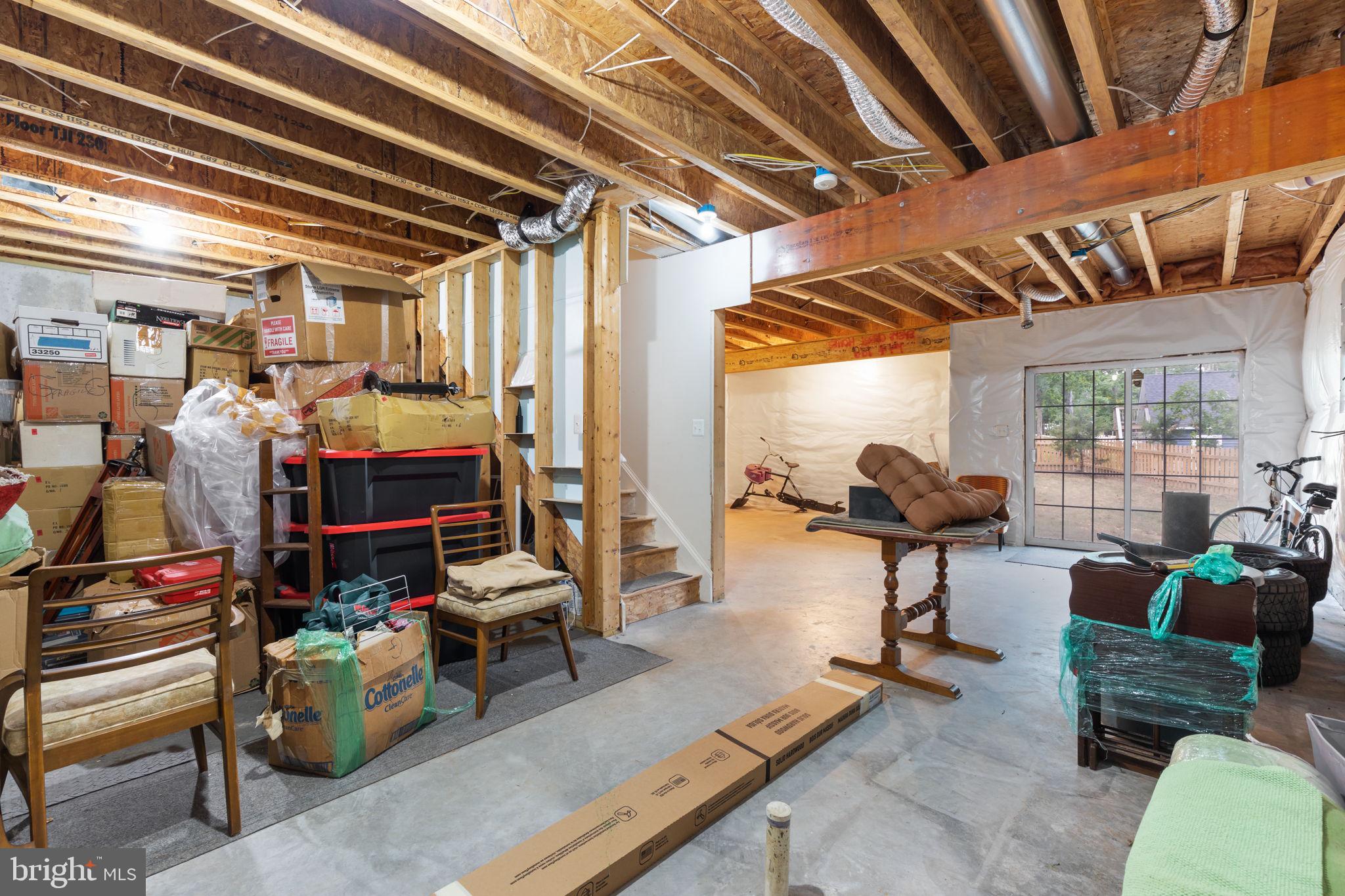 LAKE HOLIDAY ESTATES - Residential