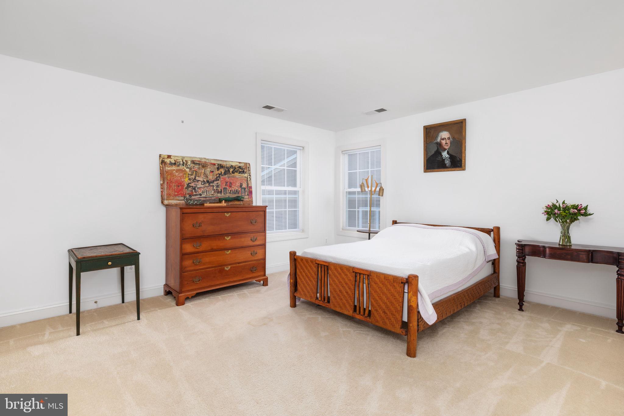 LAKE HOLIDAY ESTATES - Residential