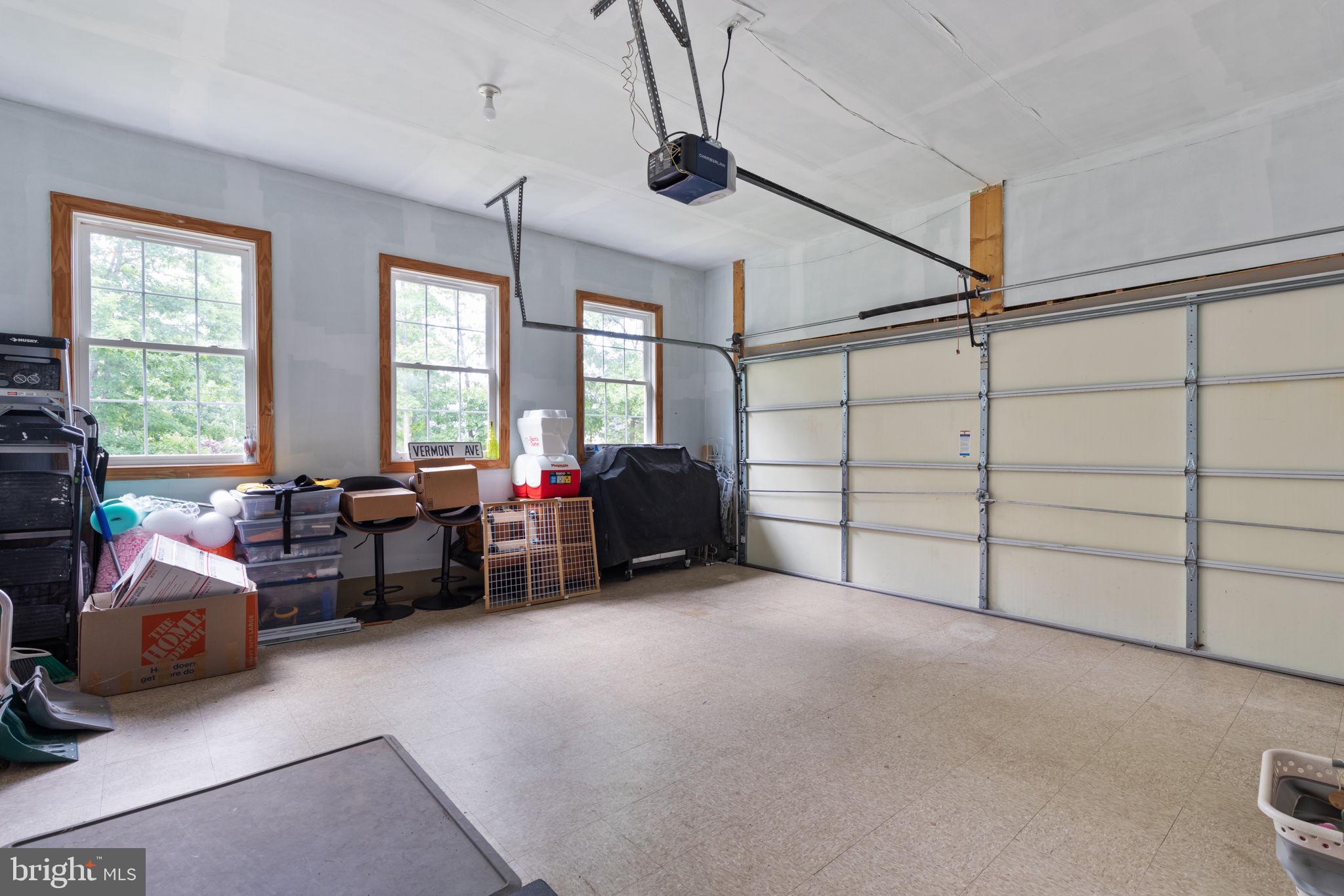 LAKE HOLIDAY ESTATES - Residential