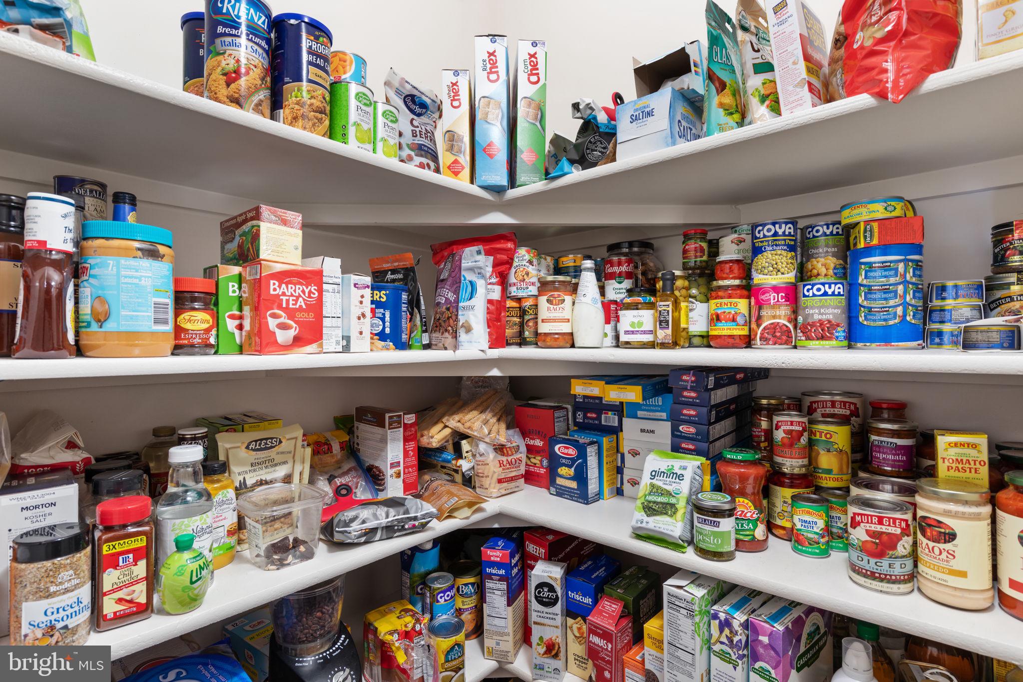 LAKE HOLIDAY ESTATES - Residential