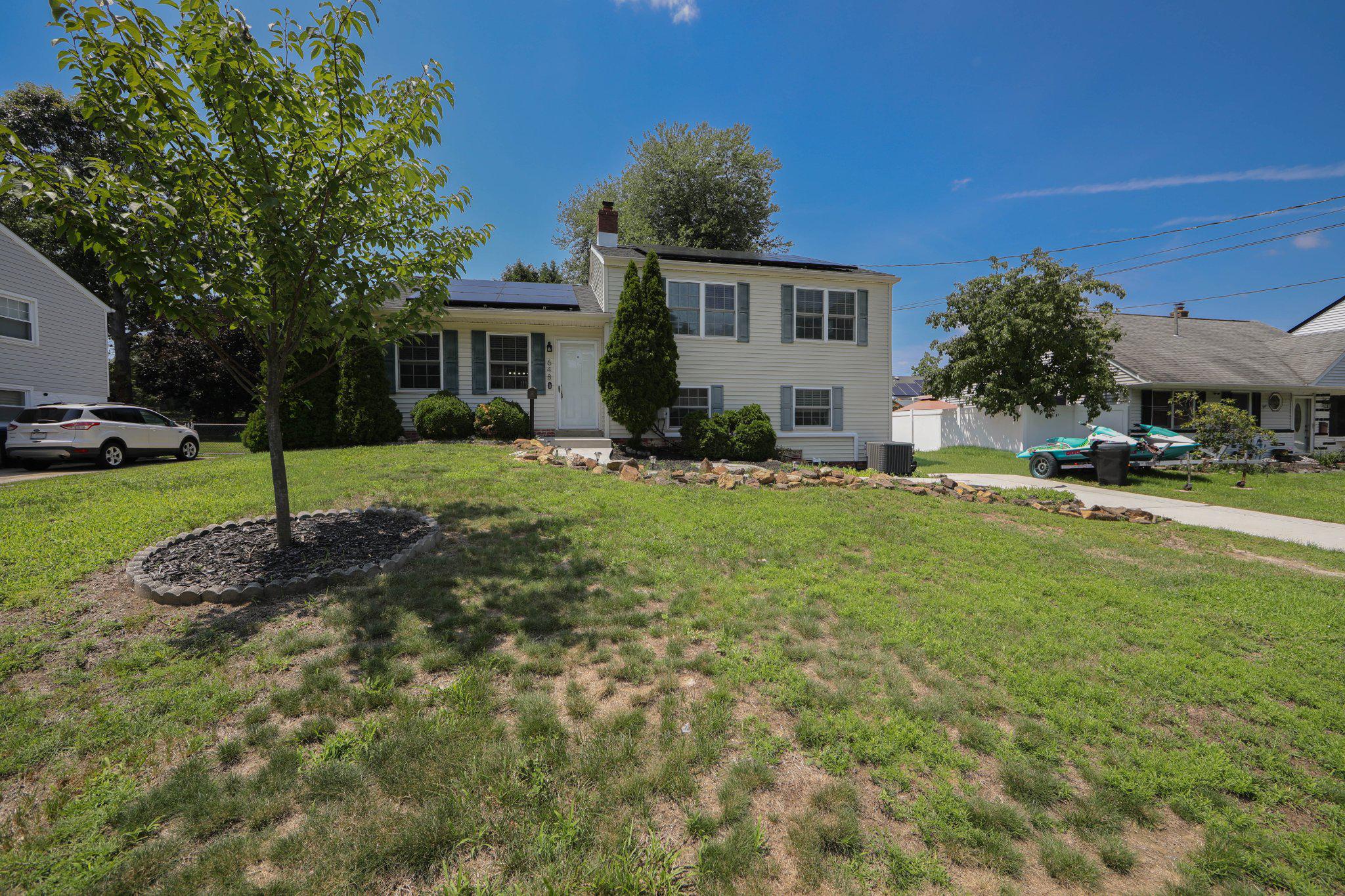 648 PRINCETON BOULEVARD
