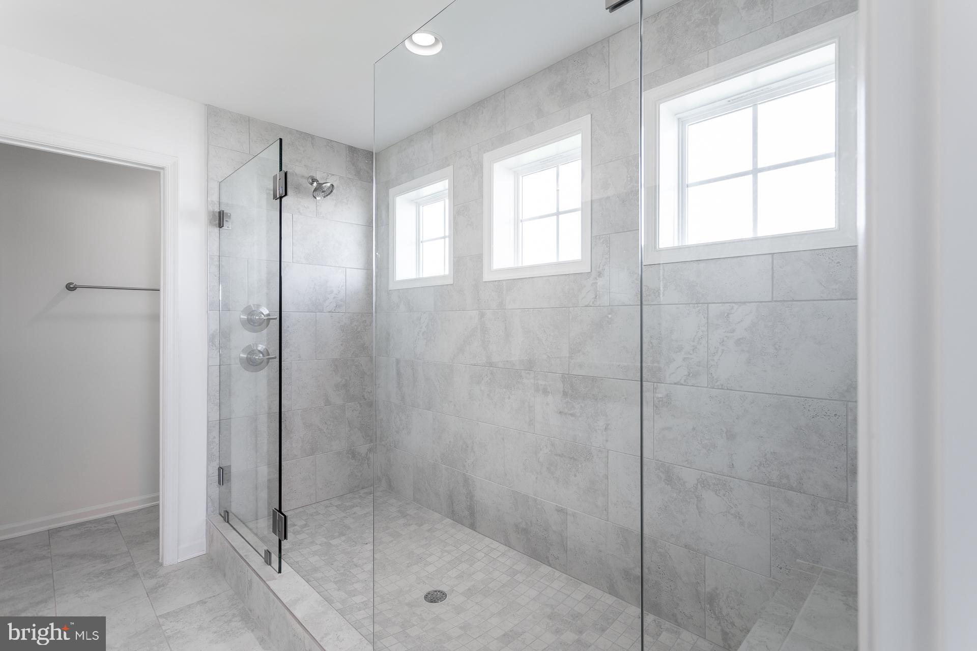 SPRINGDALE FARM - Residential