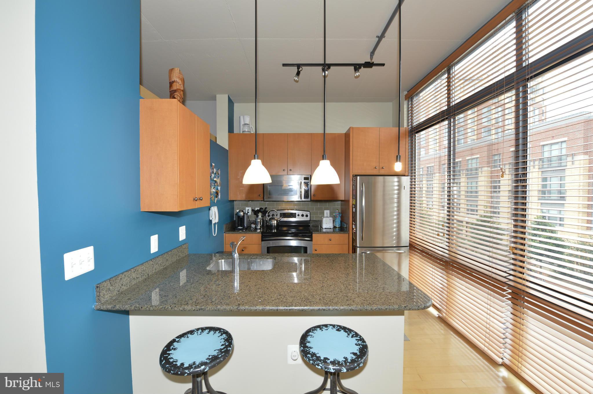 CONDOS AT CARLYLE SQUARE - Residential Lease