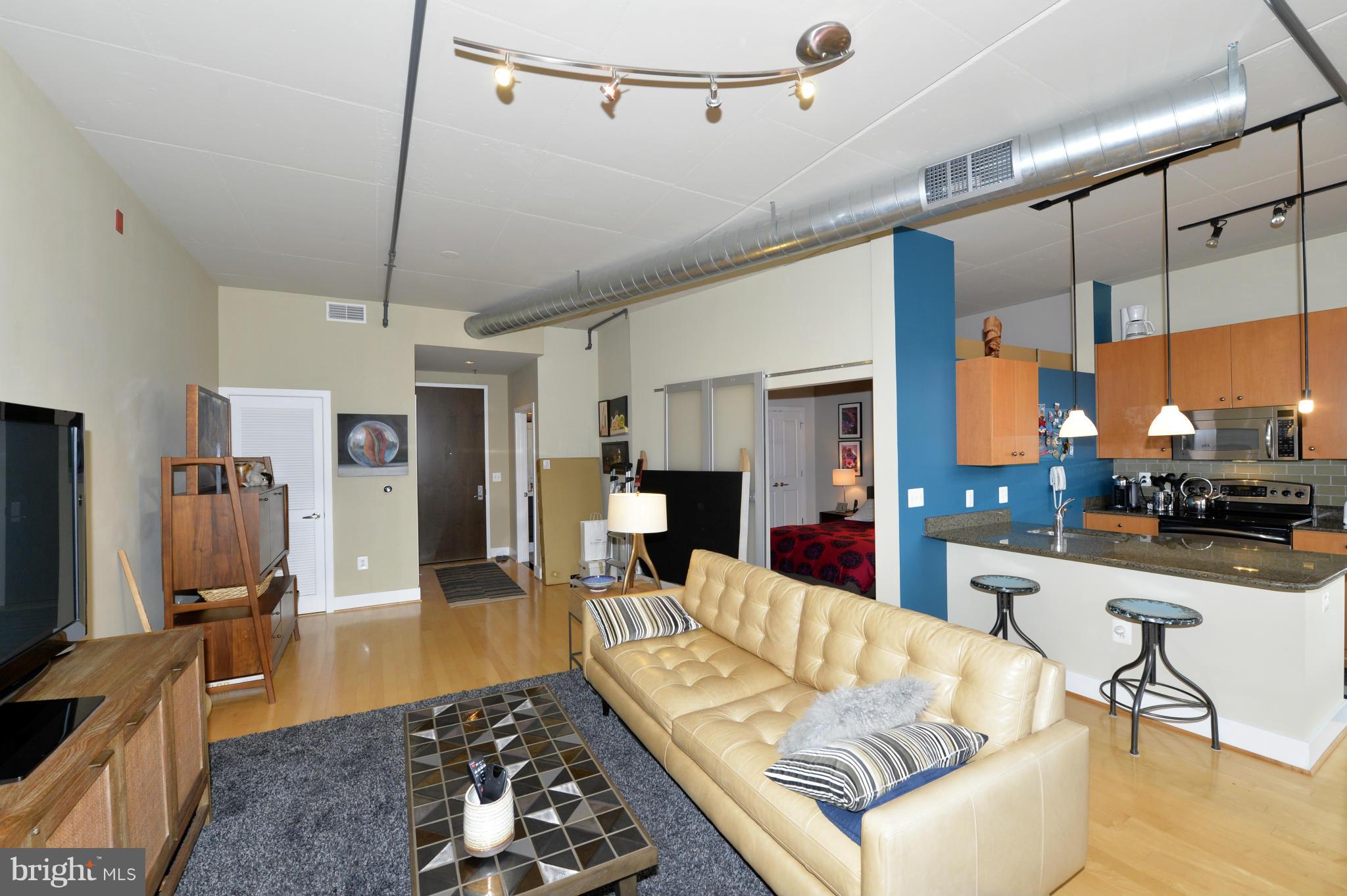 CONDOS AT CARLYLE SQUARE - Residential Lease