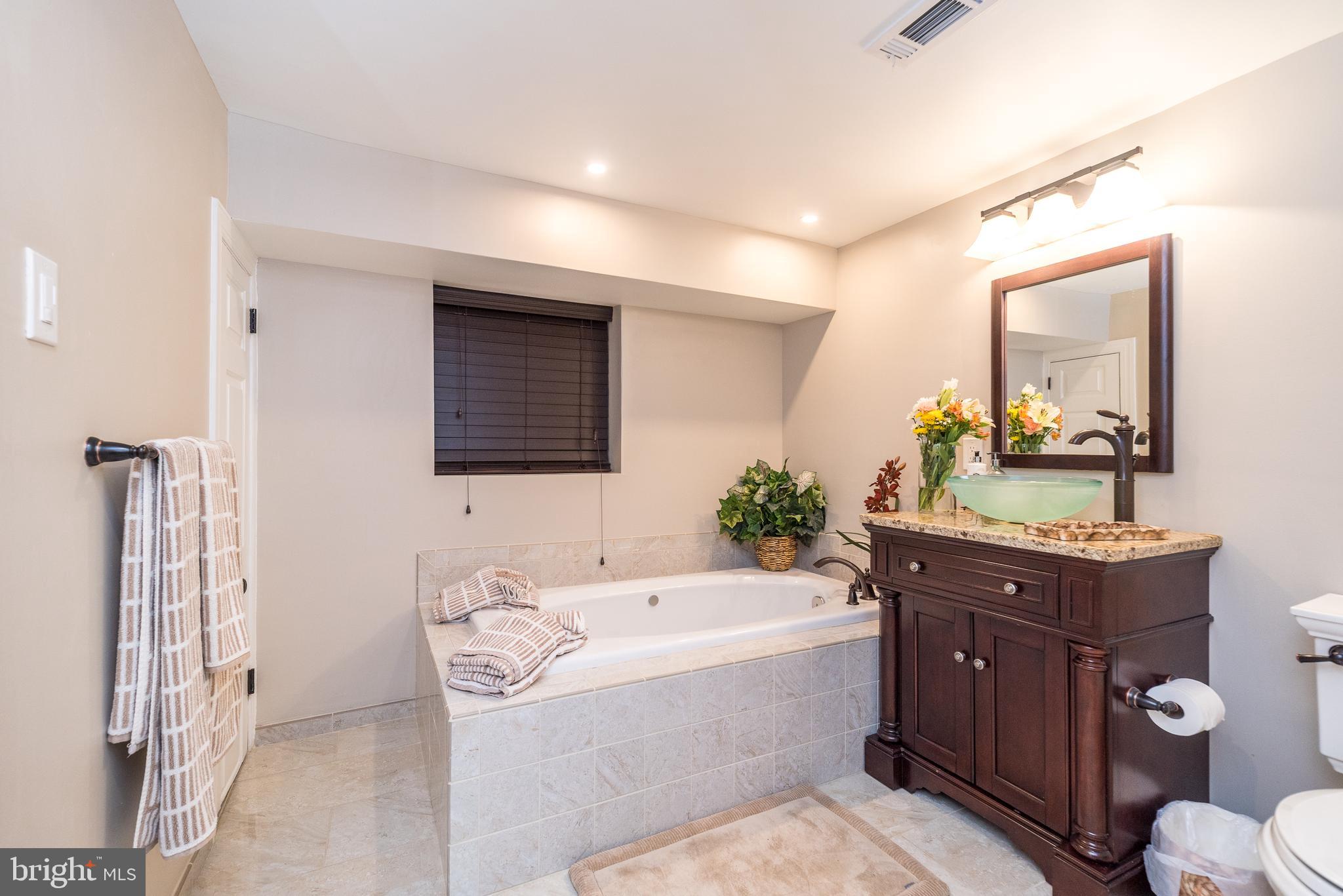TANYARD FARMS - Residential
