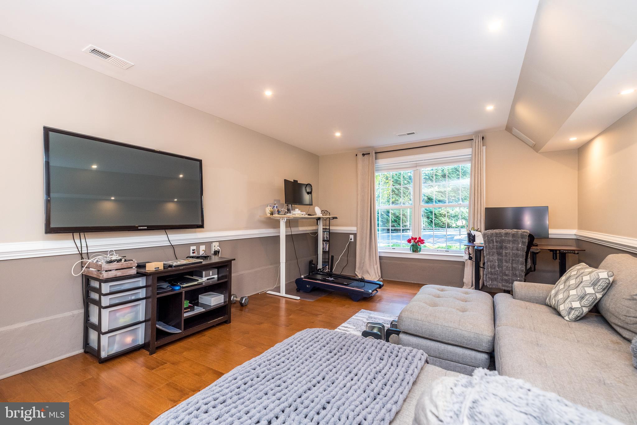 TANYARD FARMS - Residential
