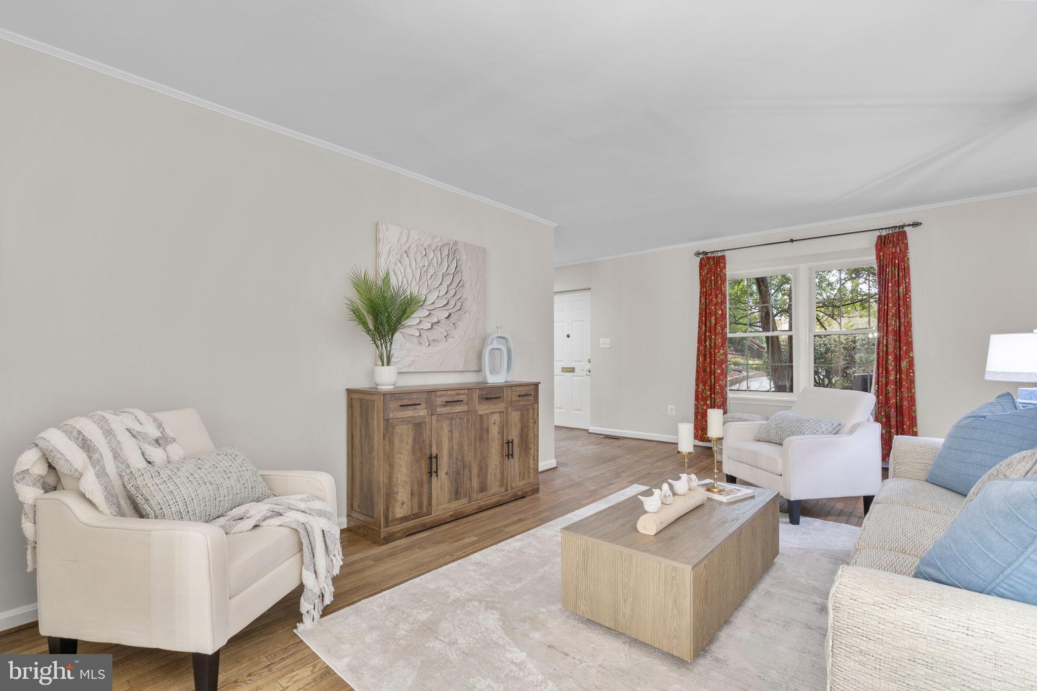 RESTON - Residential