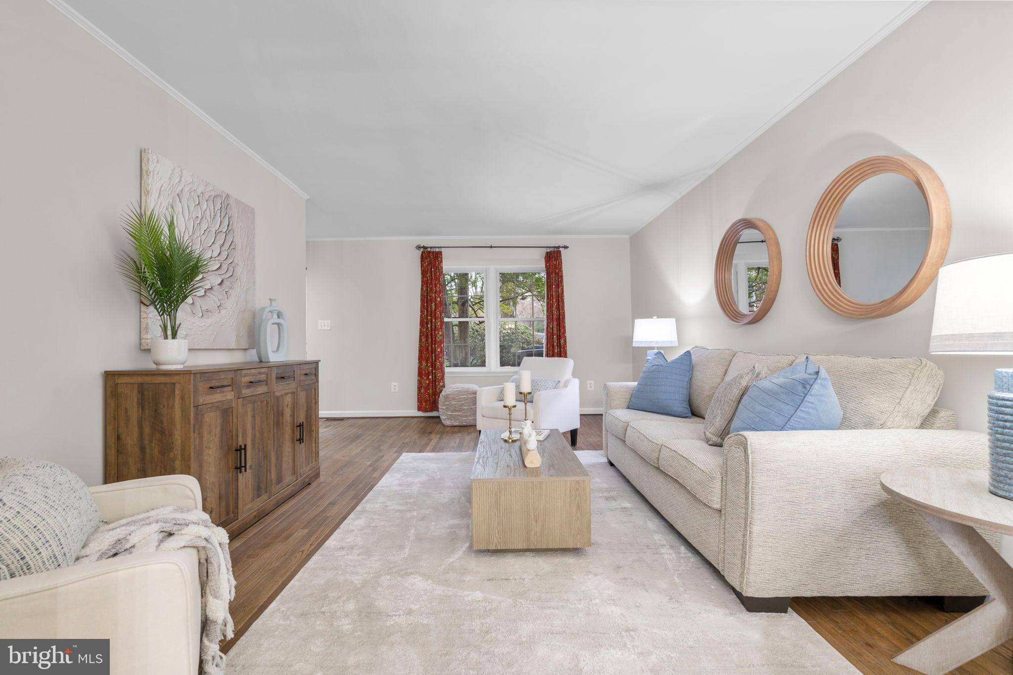 RESTON - Residential