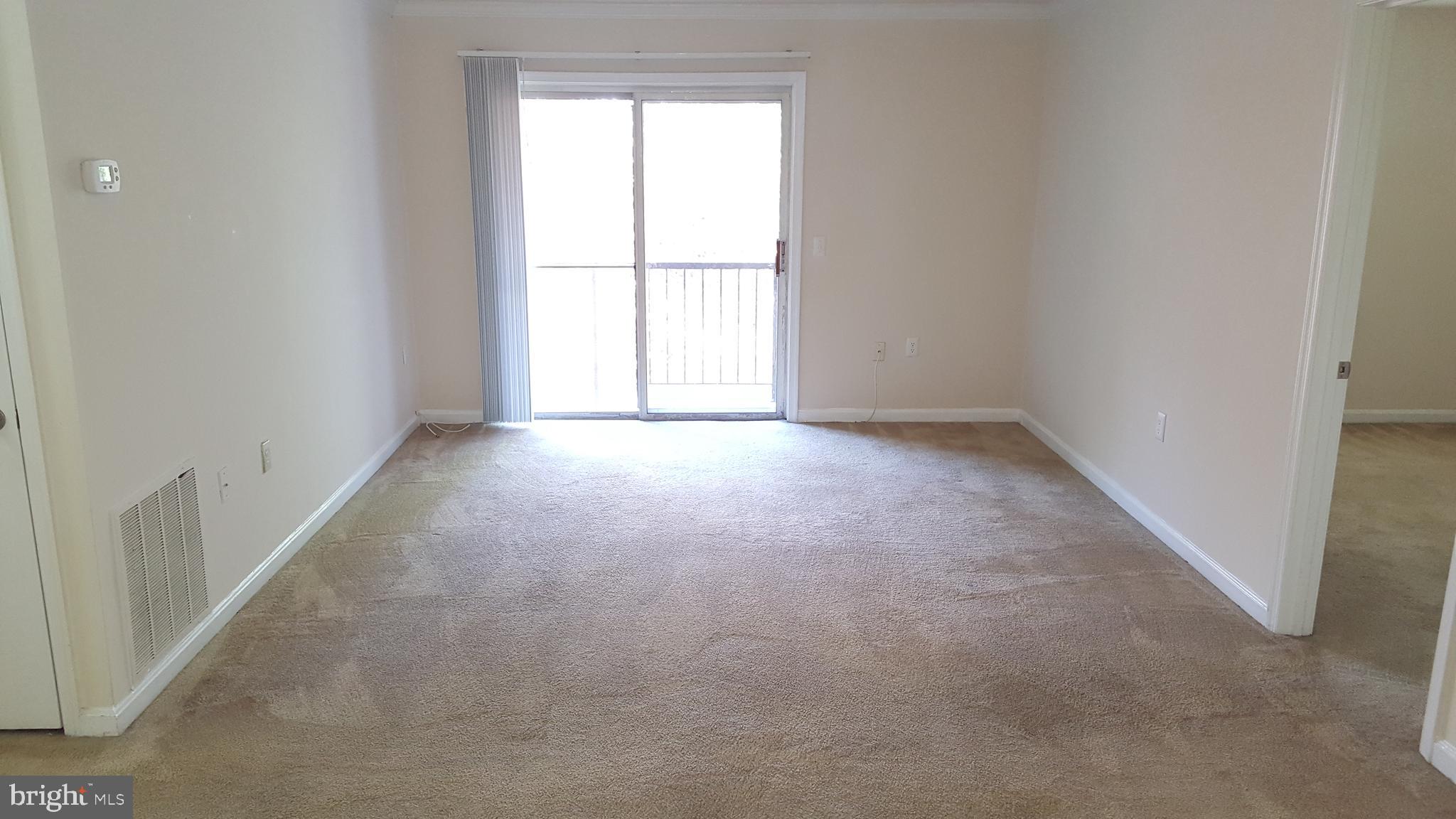 FLOWER HILL - Residential Lease