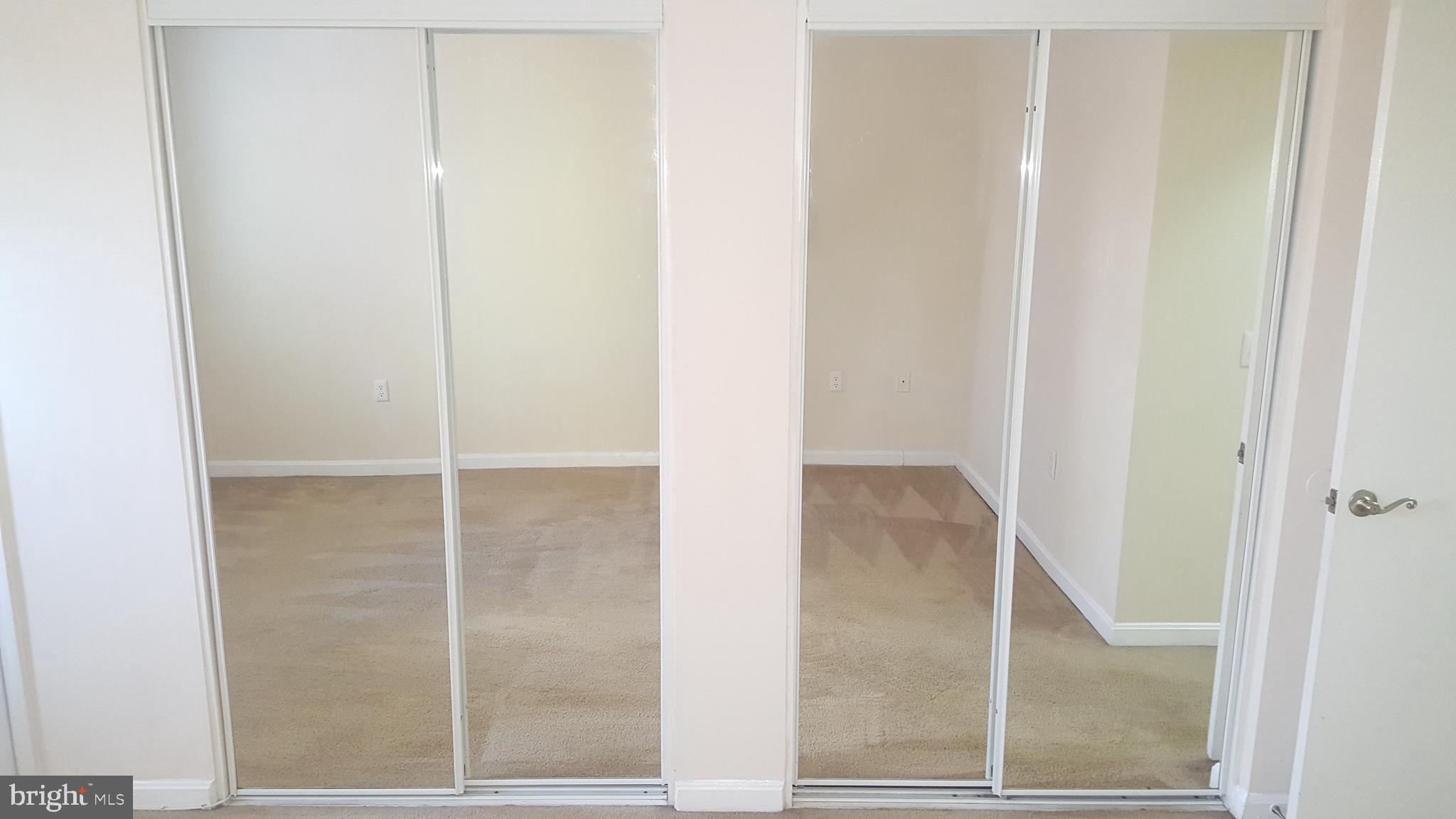 FLOWER HILL - Residential Lease