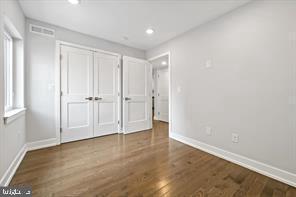 OLDE KENSINGTON - Residential Lease