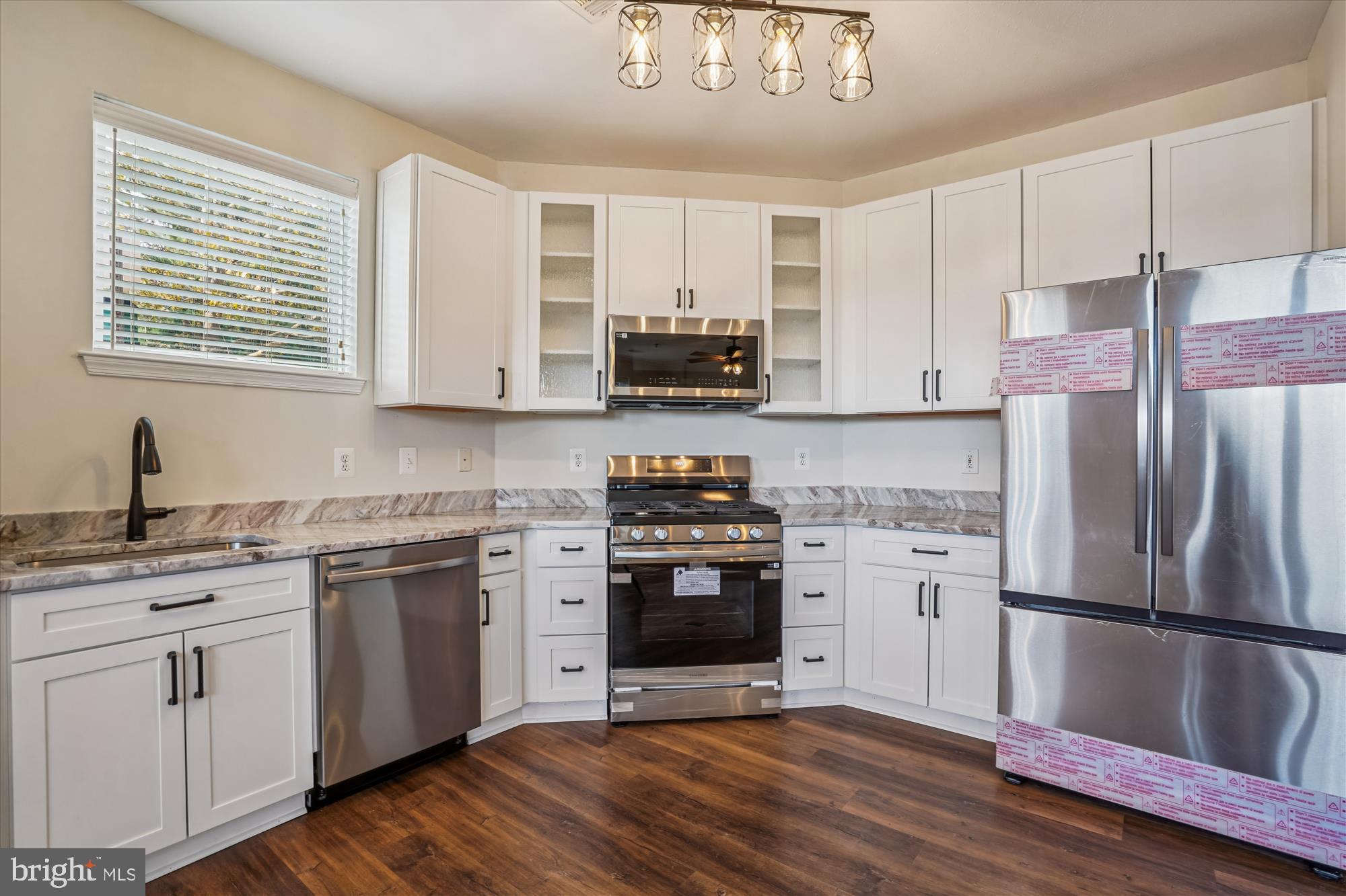 MARQUIS AT VIENNA STATION - Residential