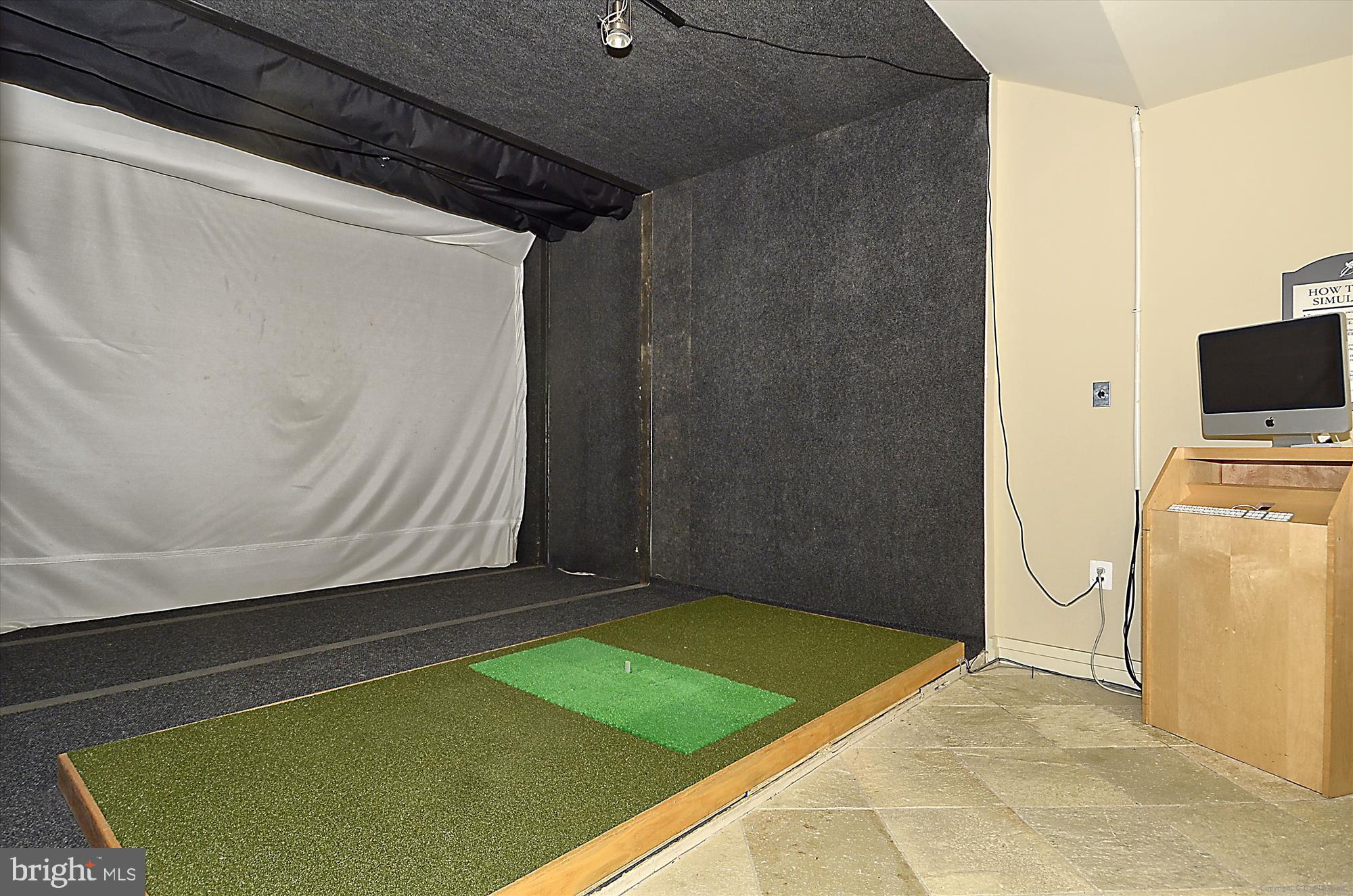 MARQUIS AT VIENNA STATION - Residential