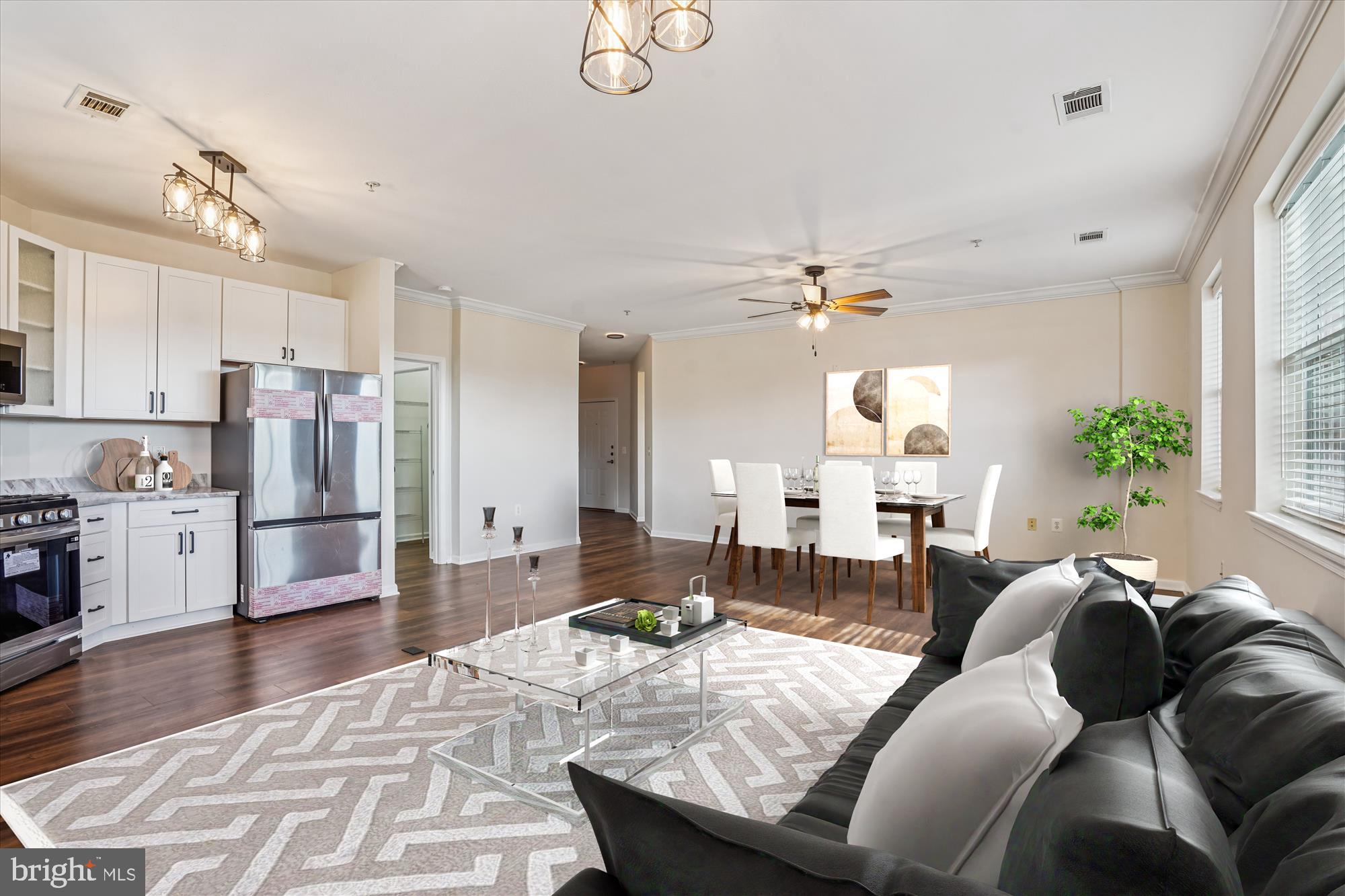 MARQUIS AT VIENNA STATION - Residential