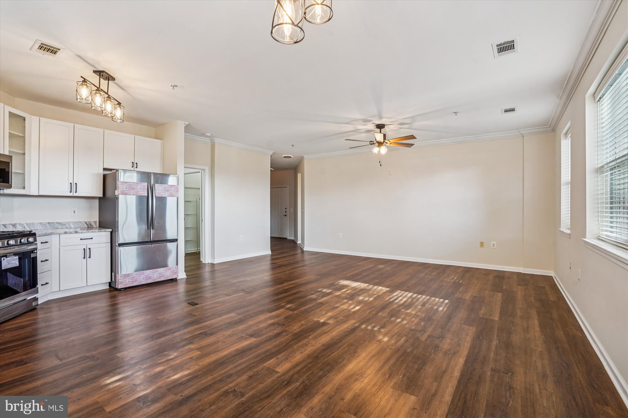 MARQUIS AT VIENNA STATION - Residential