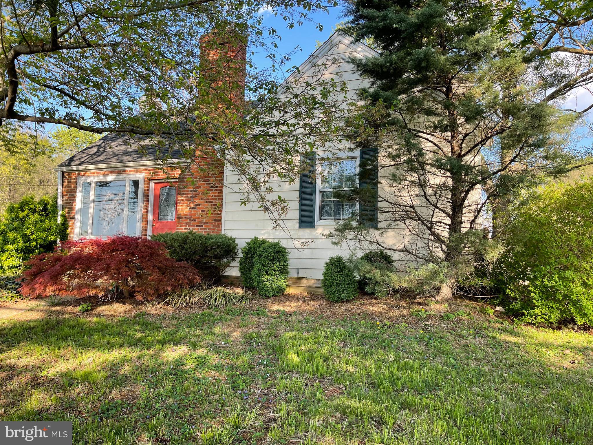 ADAMSTOWN COMMONS - Residential