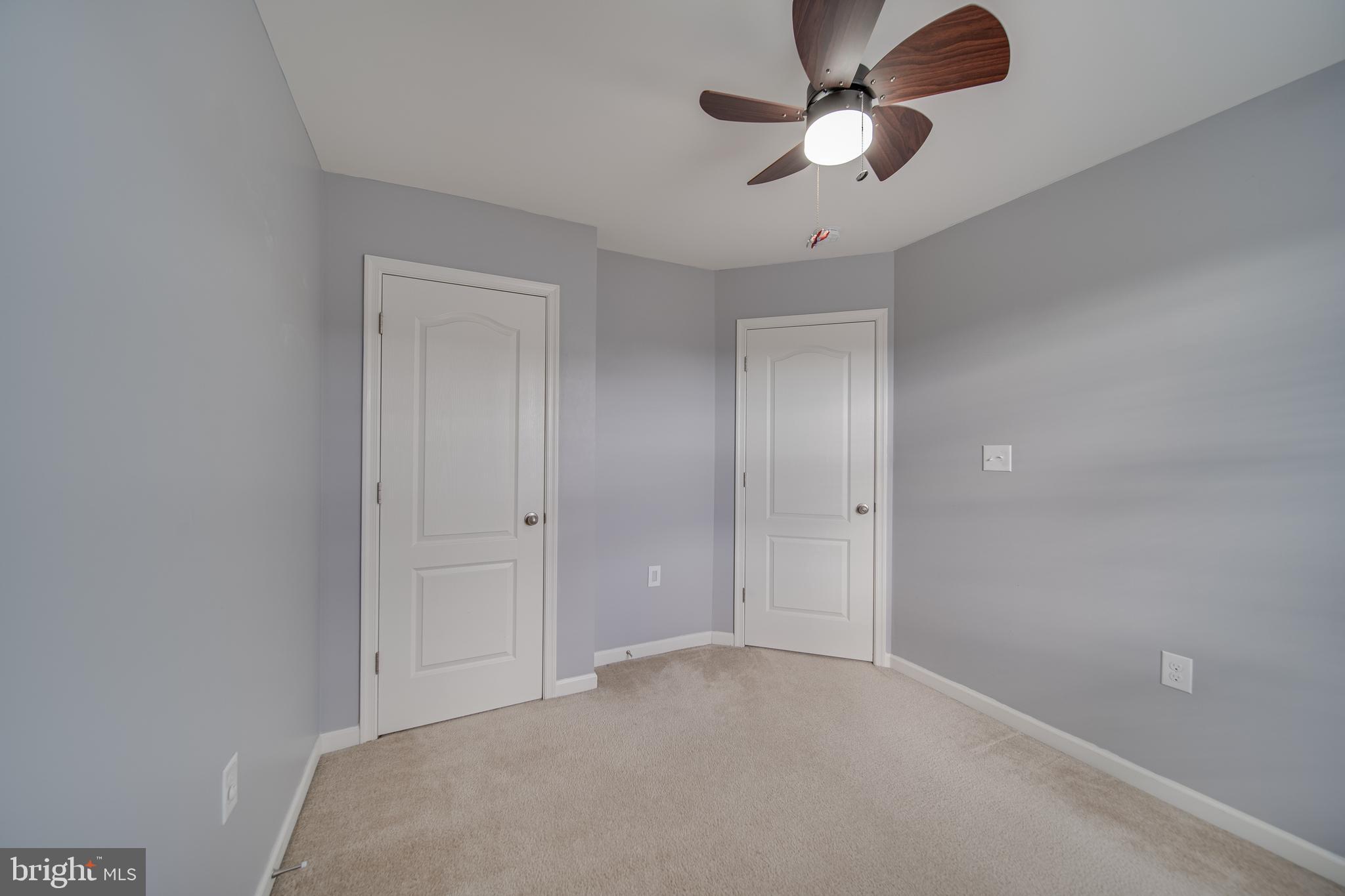 RIVERSIDE VILLAGES - Residential Lease