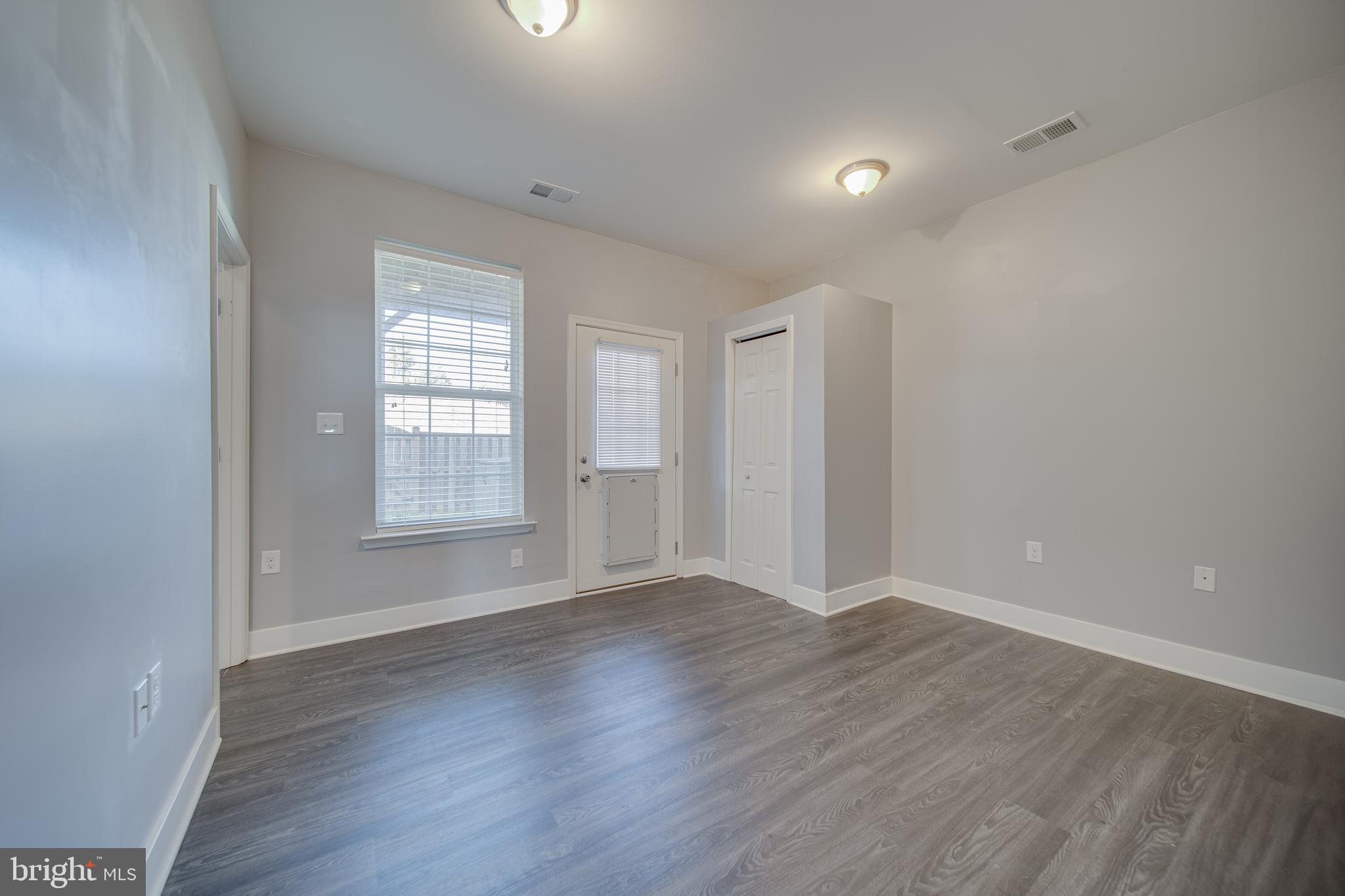 RIVERSIDE VILLAGES - Residential Lease