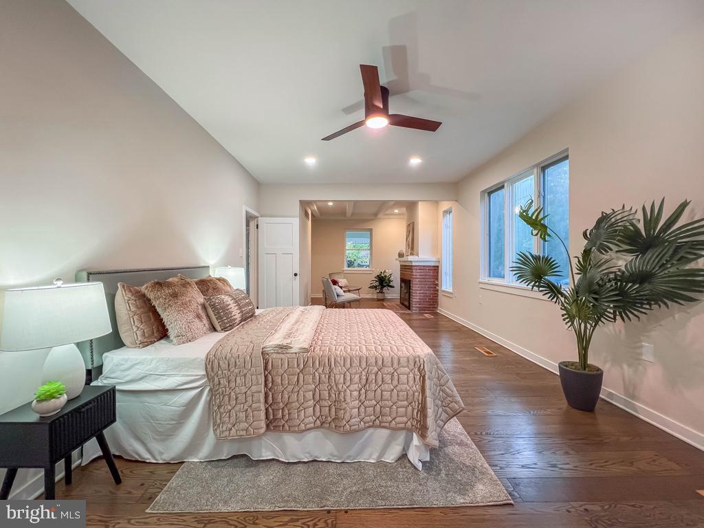 OAK PARK - Residential