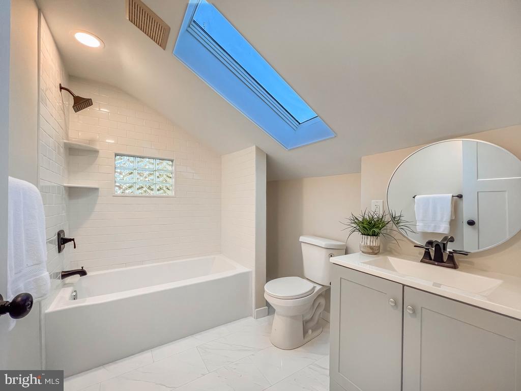 OAK PARK - Residential