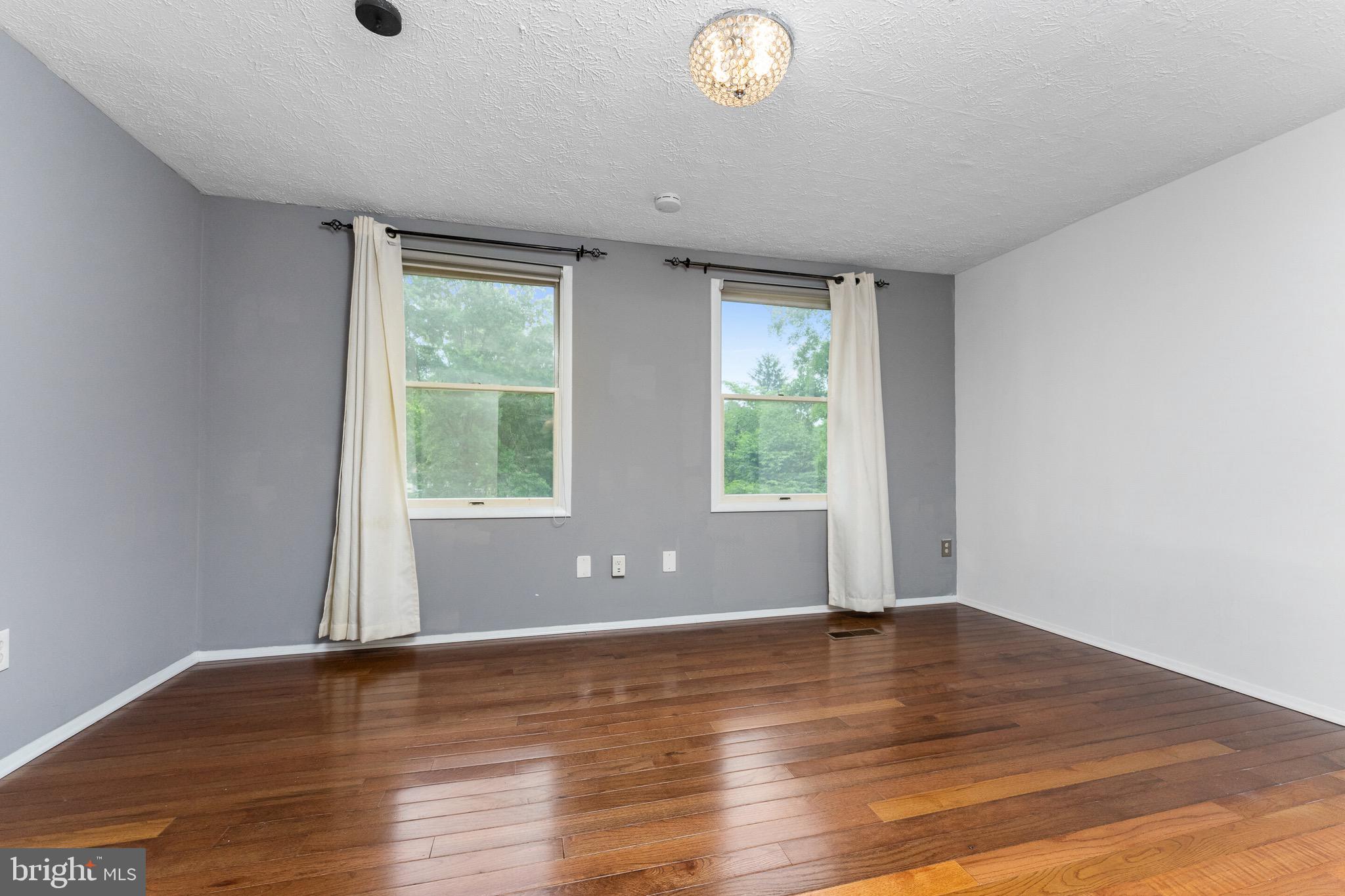 NEWINGTON HEIGHTS - Residential