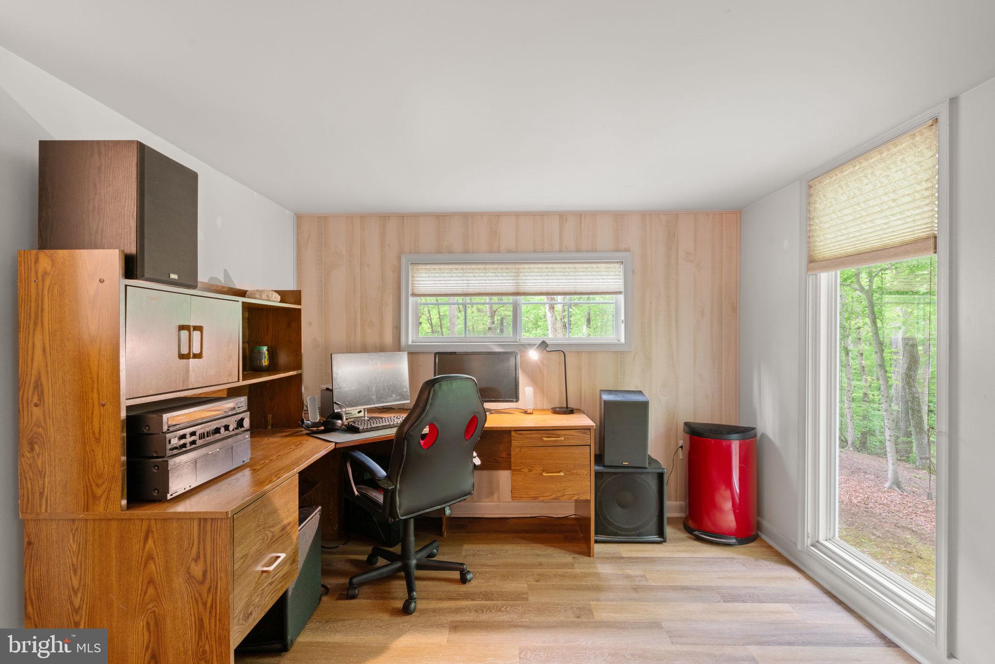 LAKE JACKSON HILLS - Residential