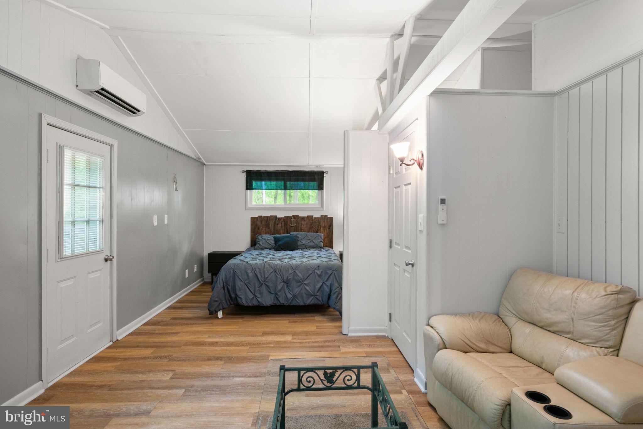 LAKE JACKSON HILLS - Residential