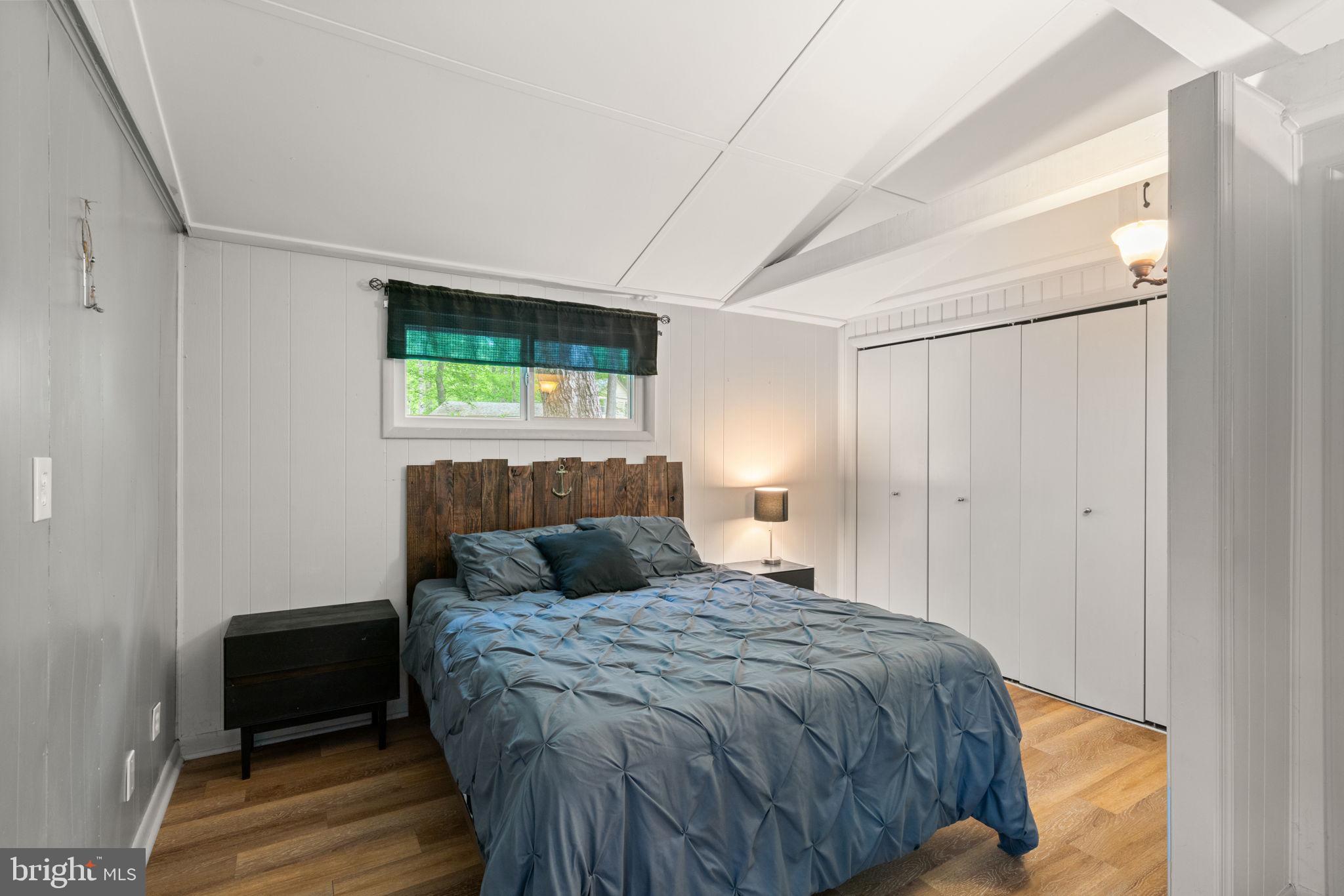 LAKE JACKSON HILLS - Residential